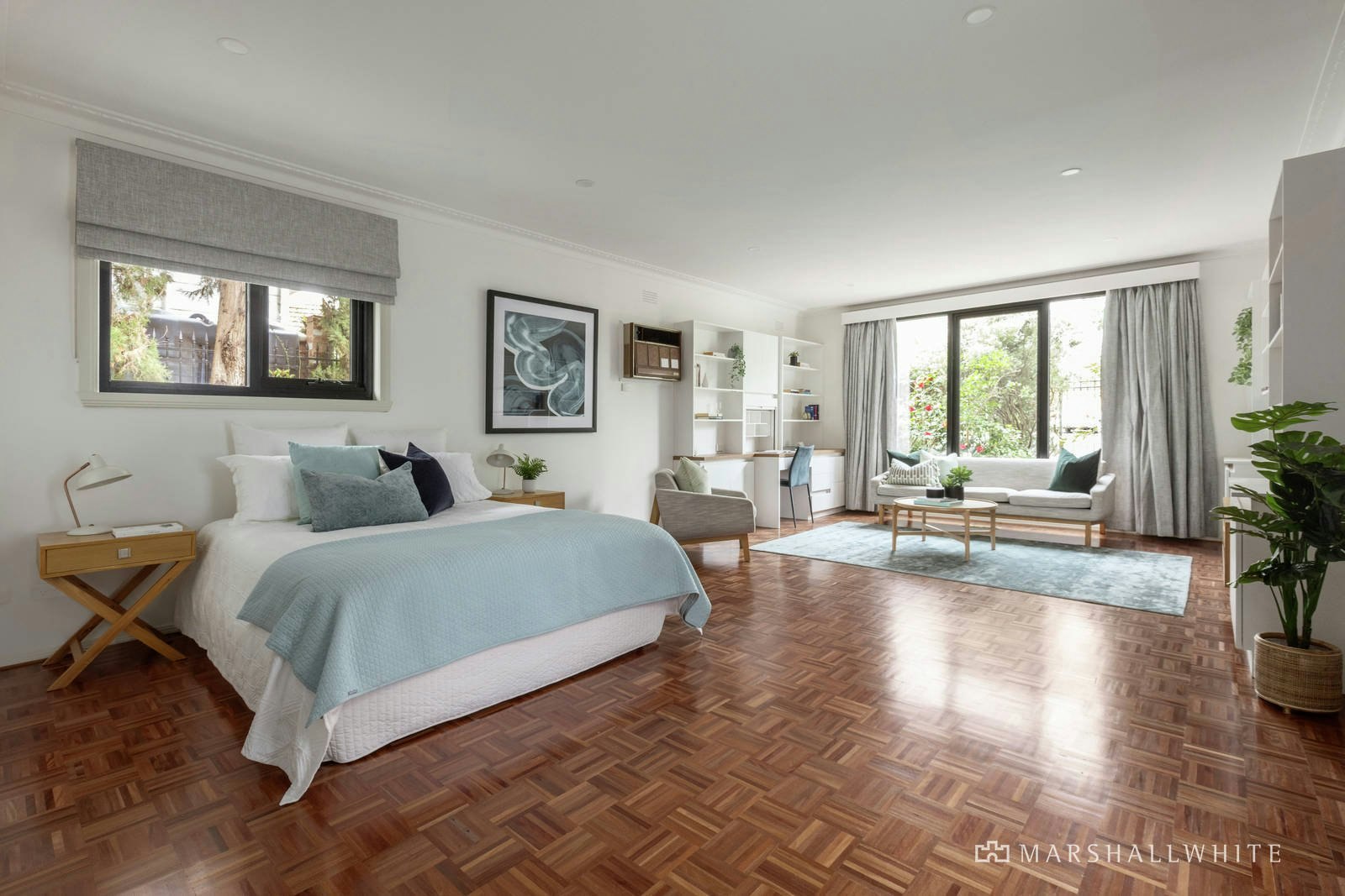 18 Salisbury Avenue, Mont Albert, VIC