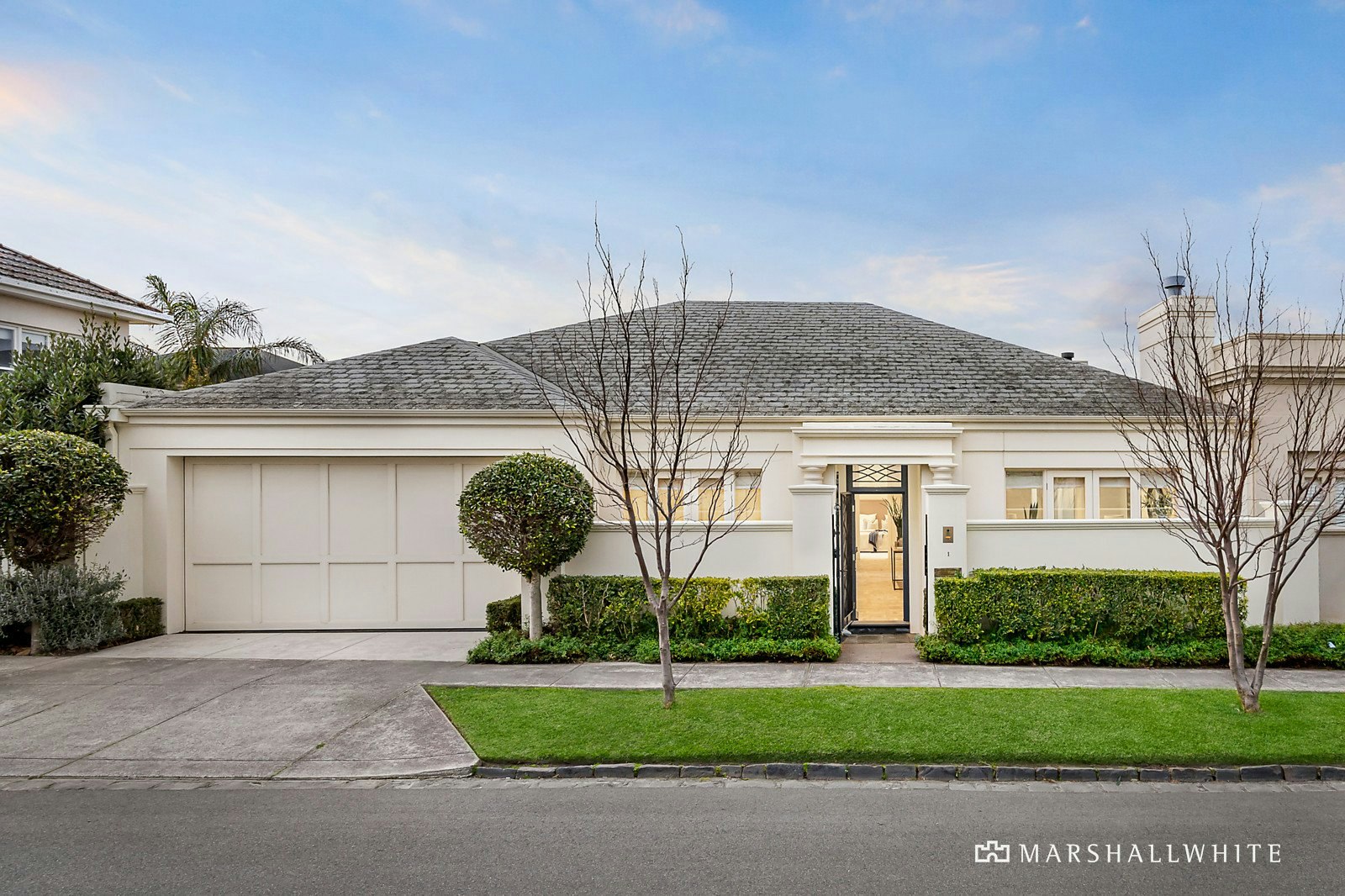 1 Boandyne Court, Toorak, VIC