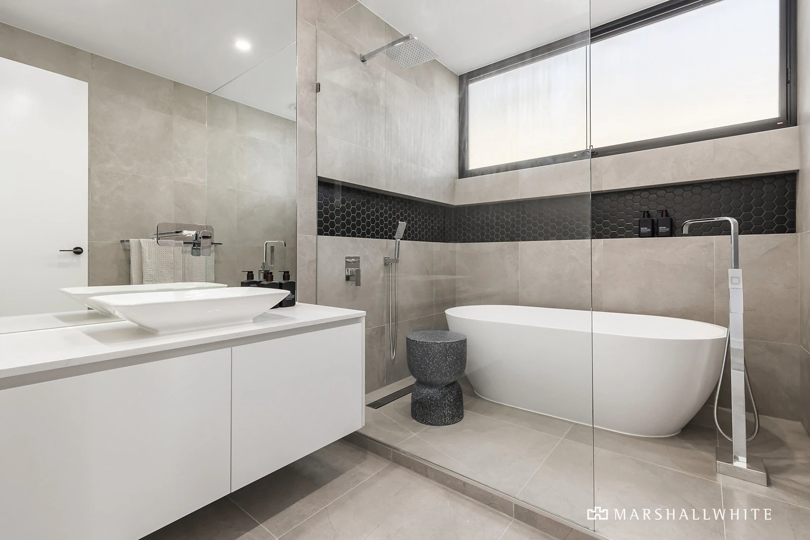 8A Landen Avenue, Balwyn North, VIC