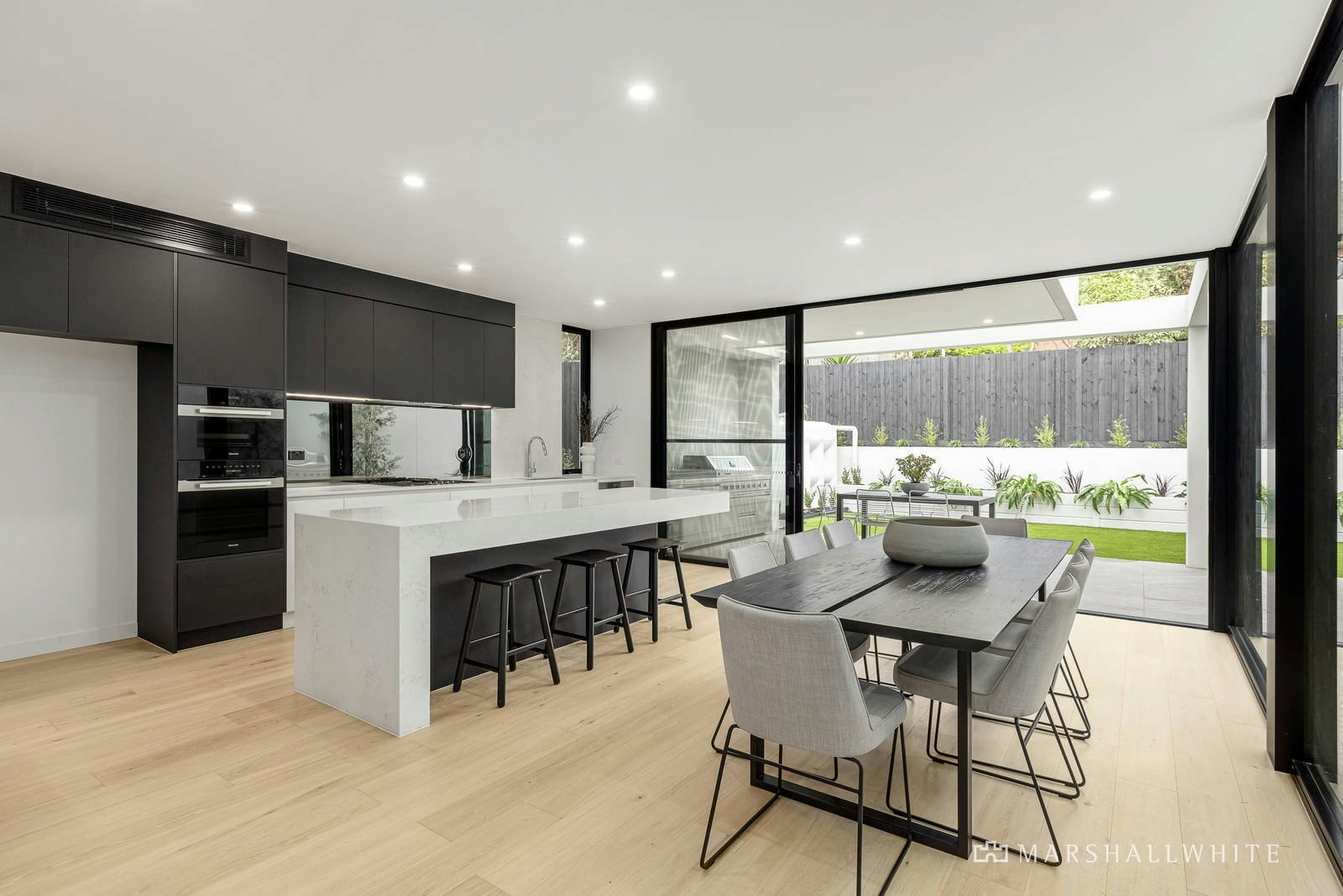 8A Landen Avenue, Balwyn North, VIC