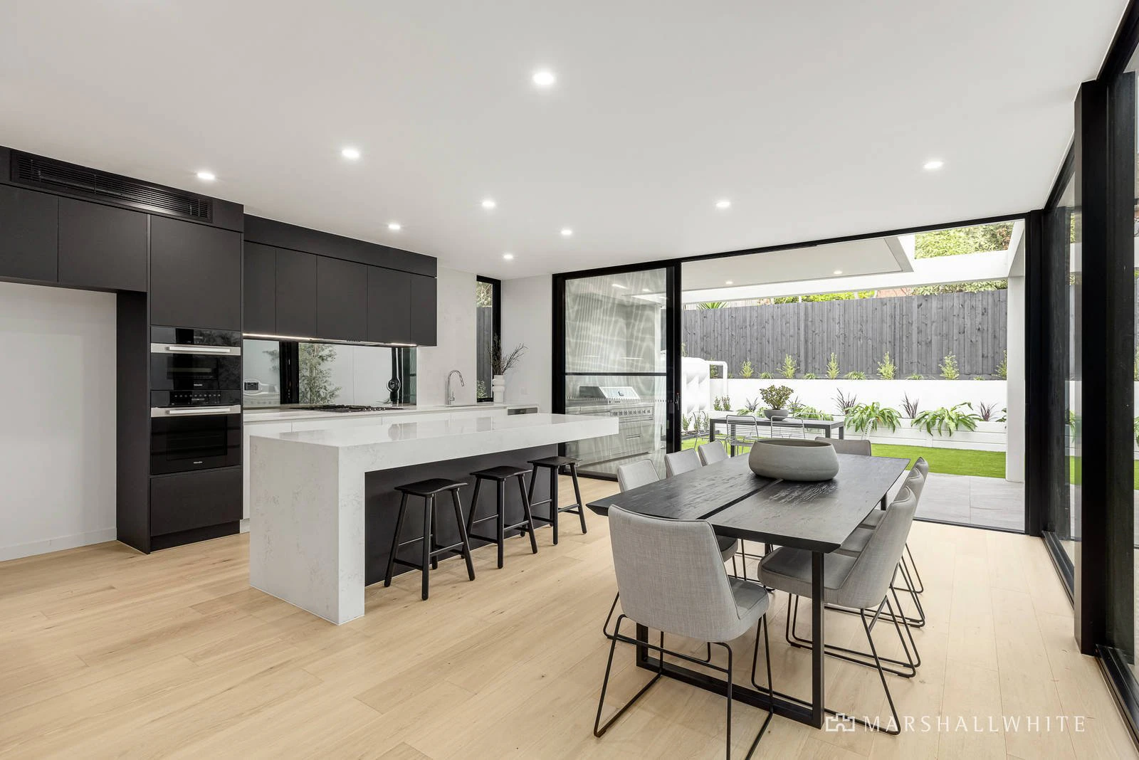 8A Landen Avenue, Balwyn North, VIC