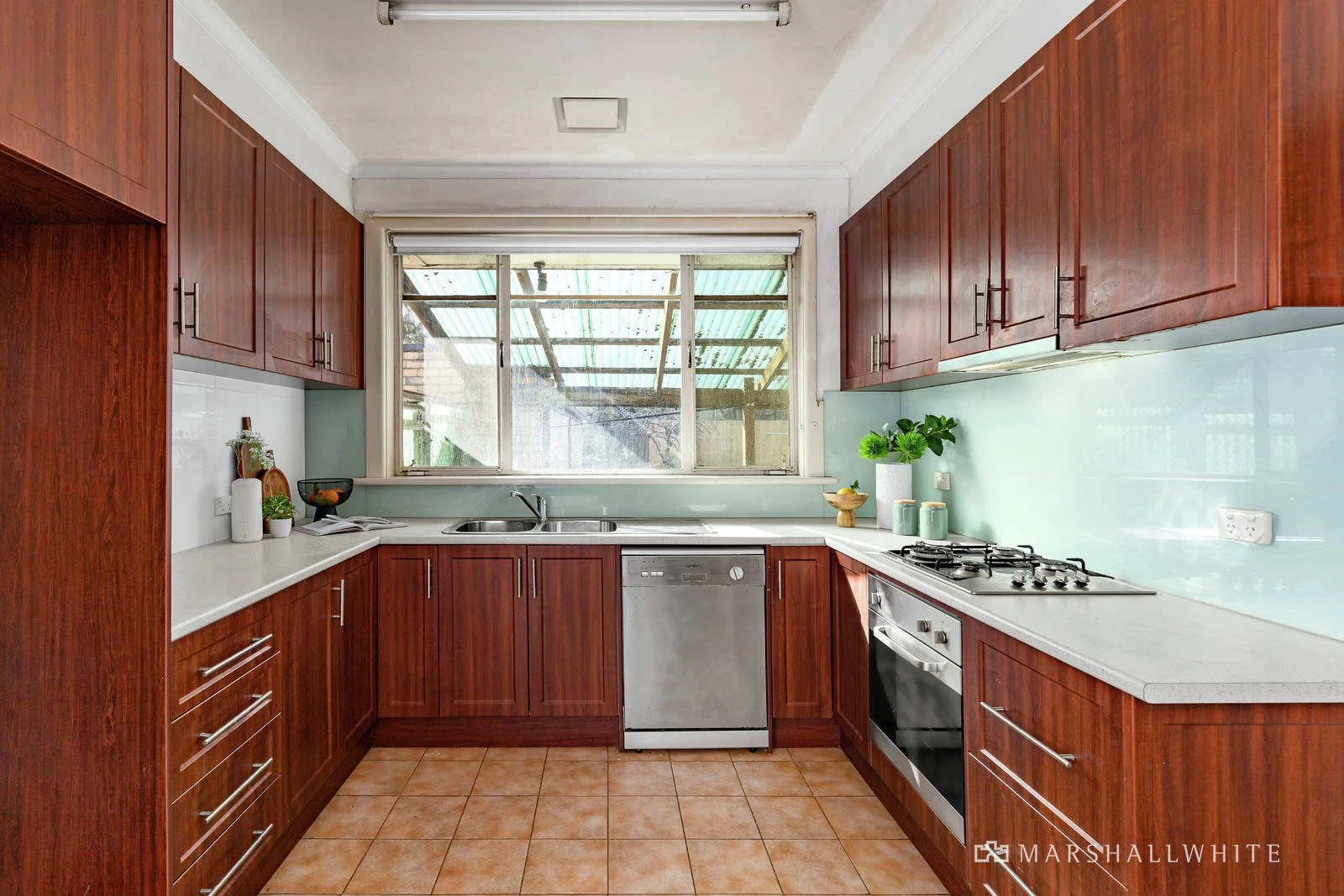 921 Centre Road, Bentleigh East, VIC
