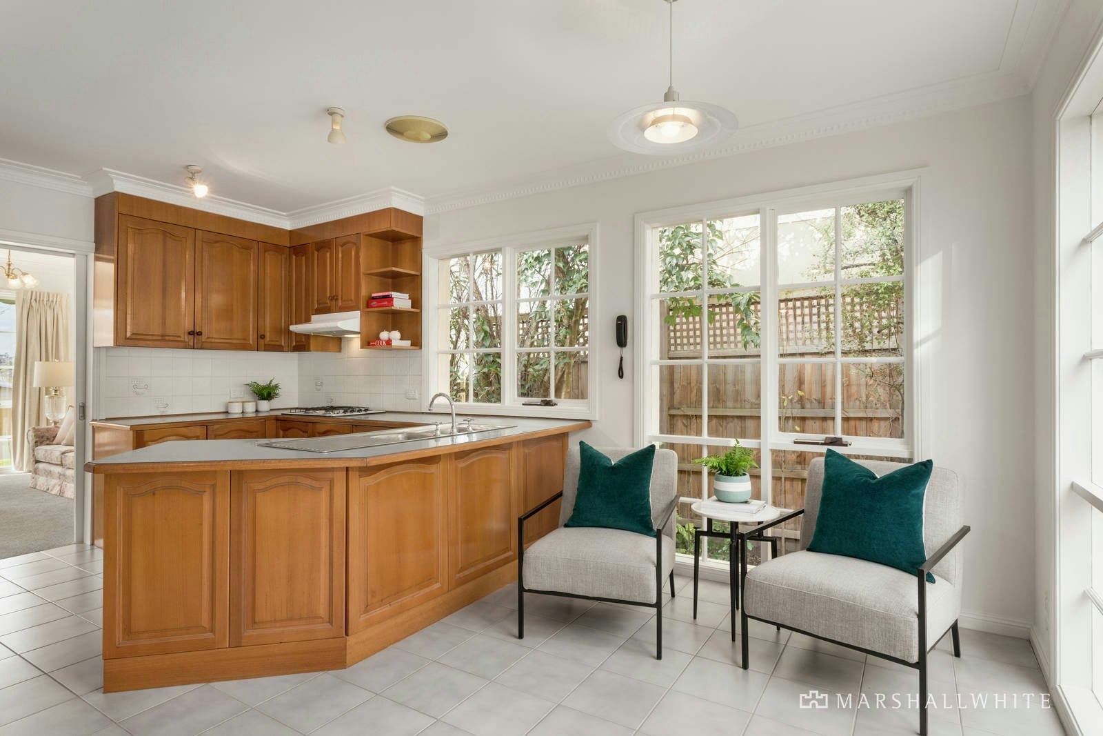 2/5 Sevenoaks Street, Balwyn, VIC