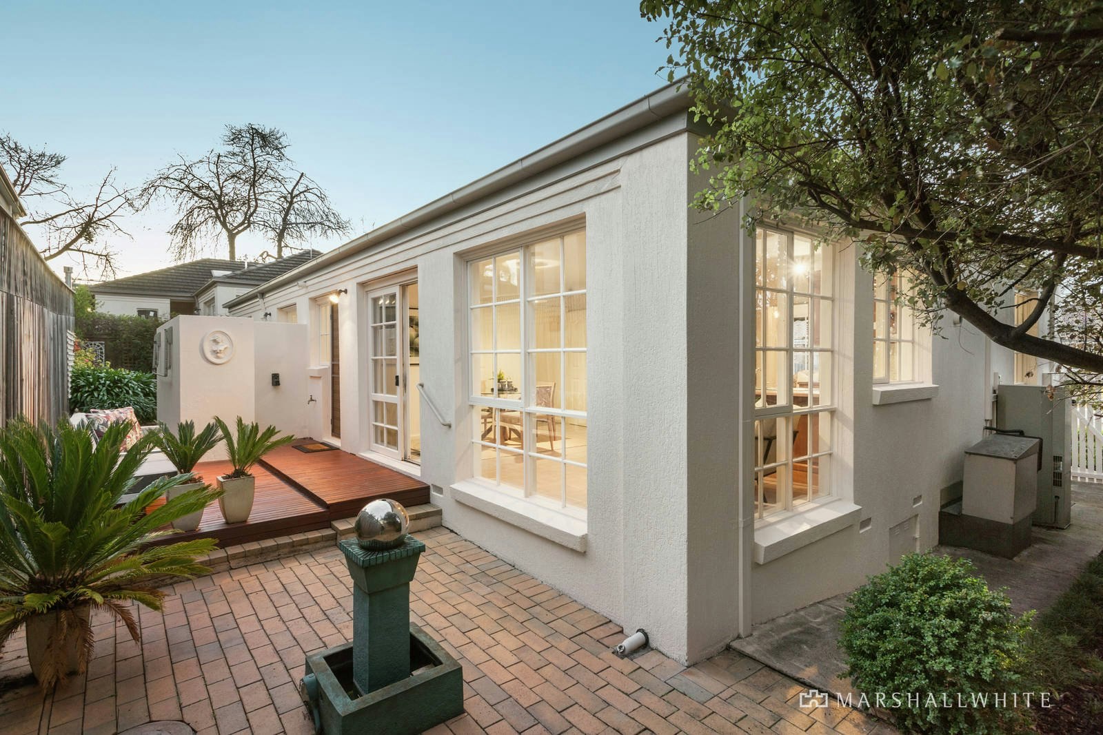 2/5 Sevenoaks Street, Balwyn, VIC