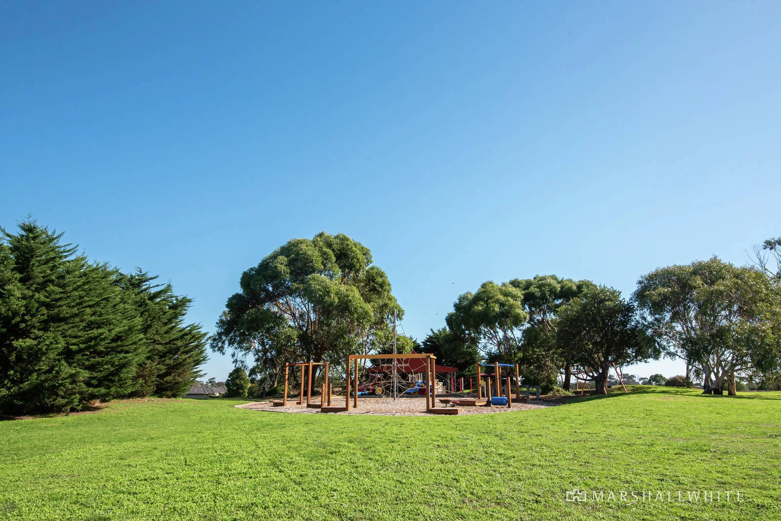 11 Scenic Court, Mount Martha, VIC