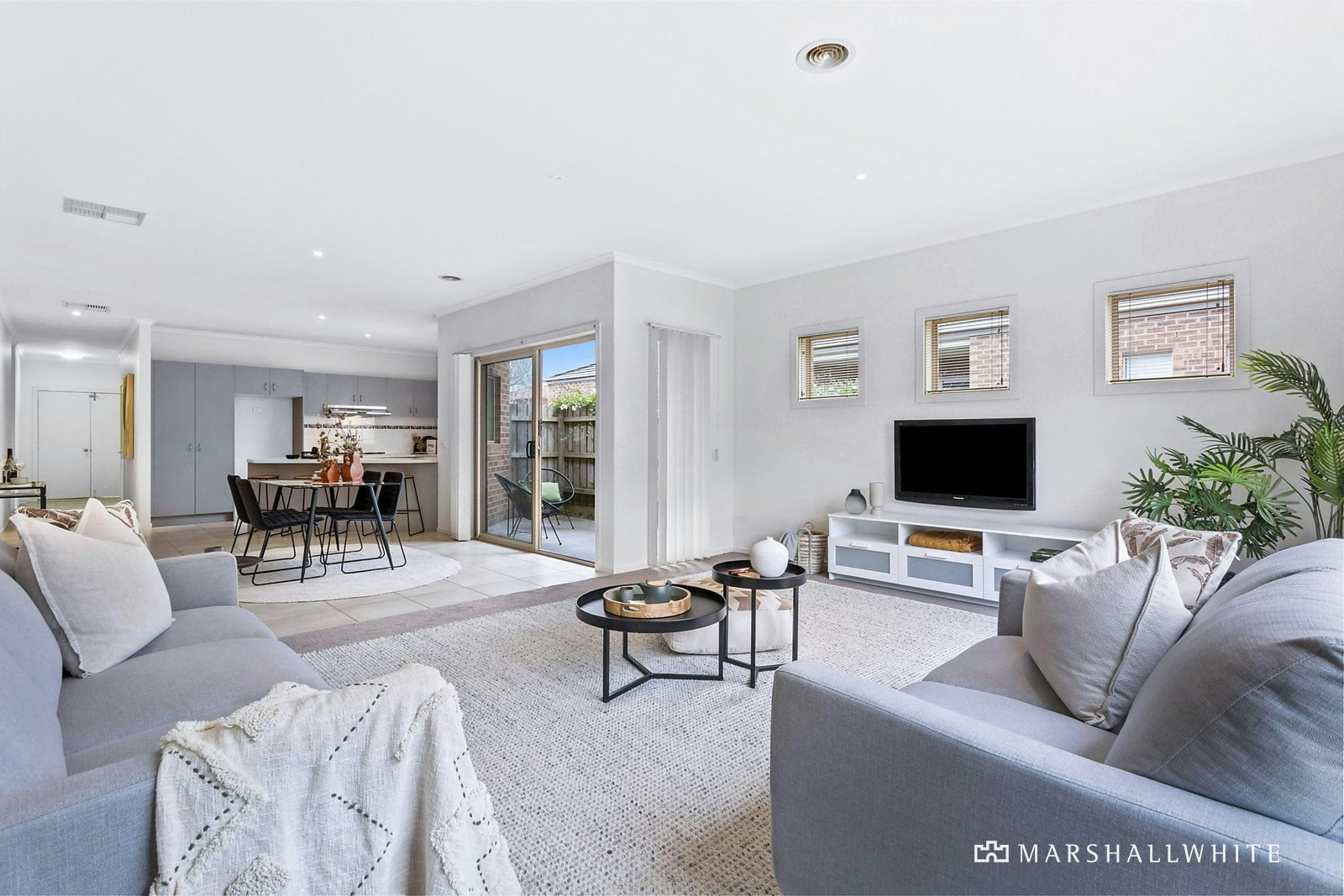 4/15 Samantha Drive, Mornington, VIC