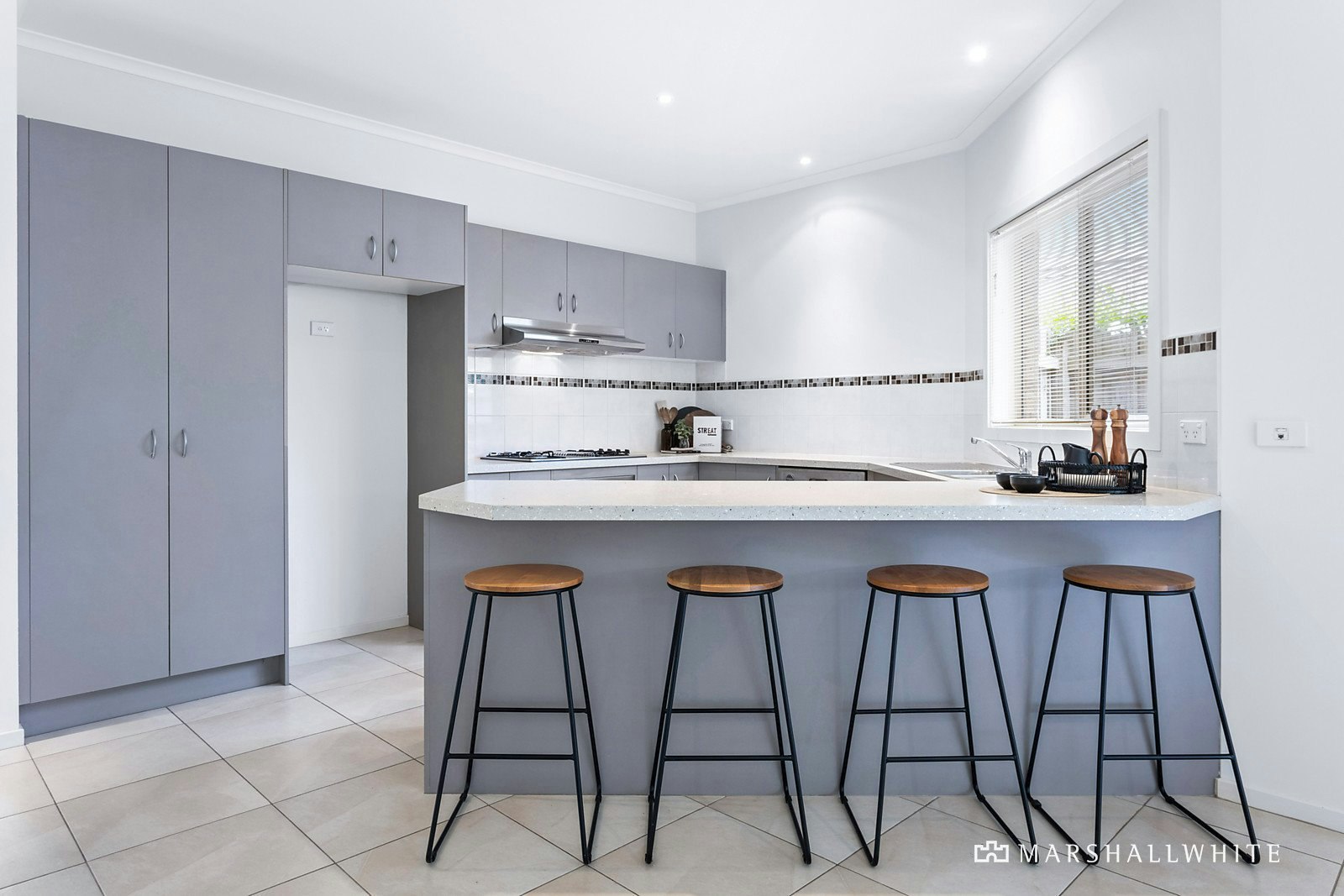 4/15 Samantha Drive, Mornington, VIC