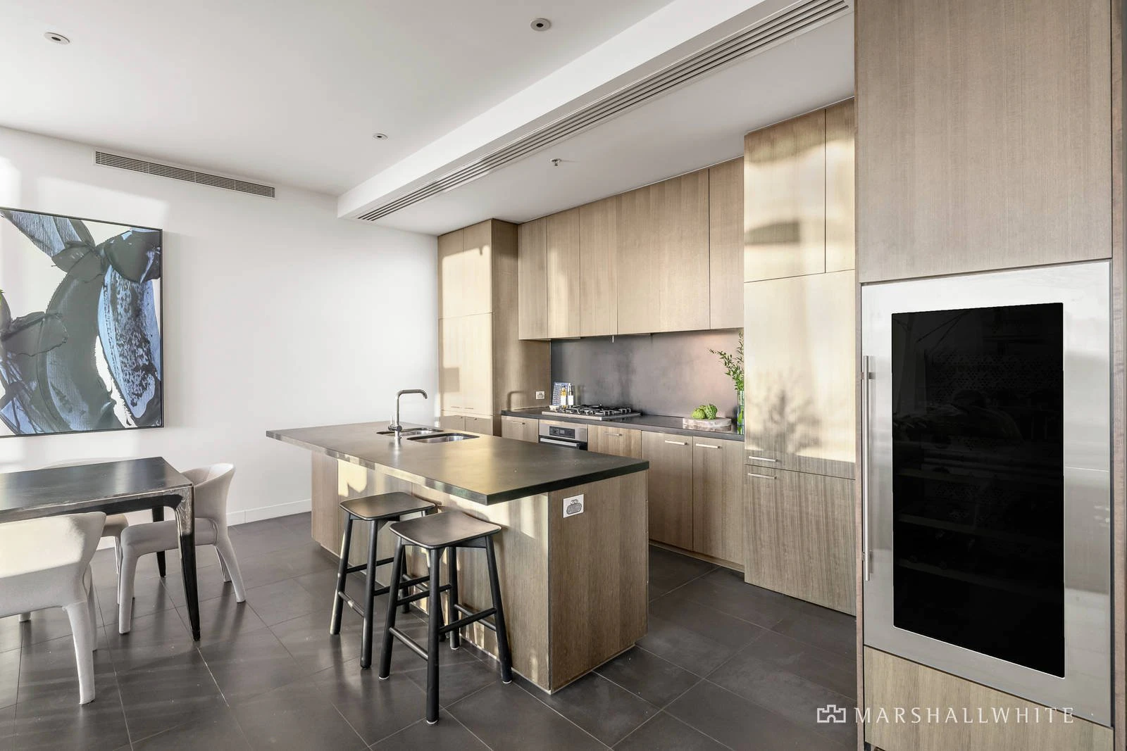 1402/480 Riversdale Road, Hawthorn East, VIC