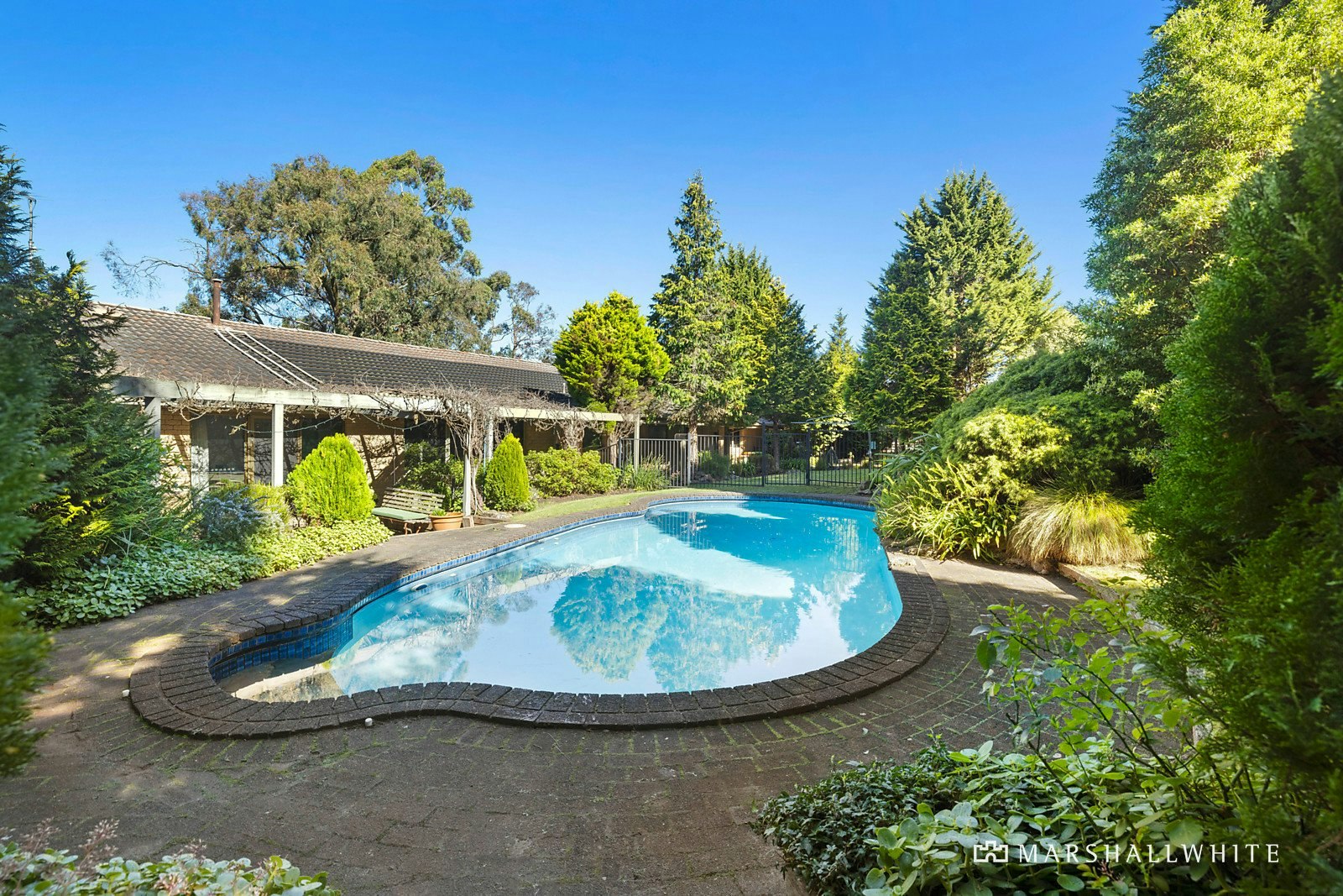 14 Merilyn Way, Frankston South, VIC