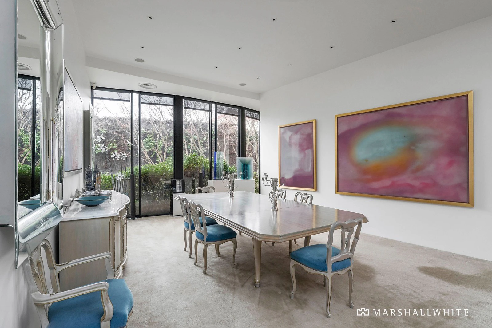 2 Crestmont Court, Toorak, VIC