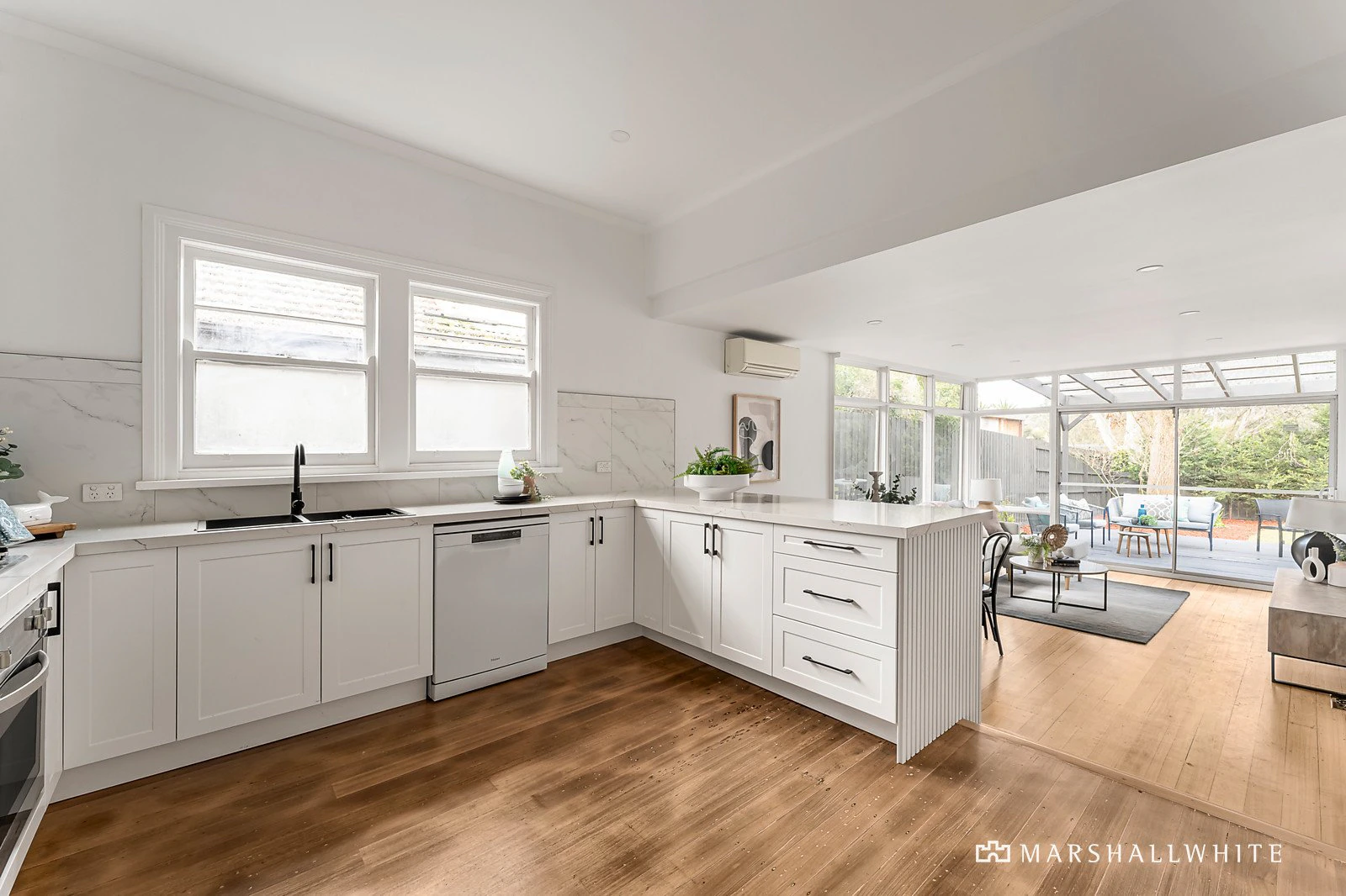 113 Summerhill Road, Glen Iris, VIC