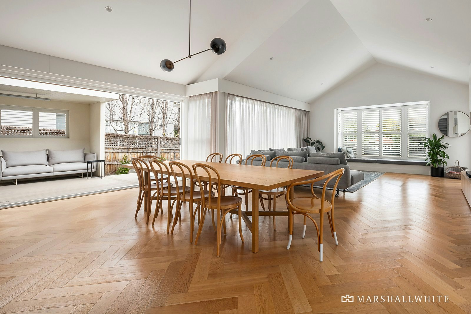 43 Ramsay Avenue, Kew East, VIC