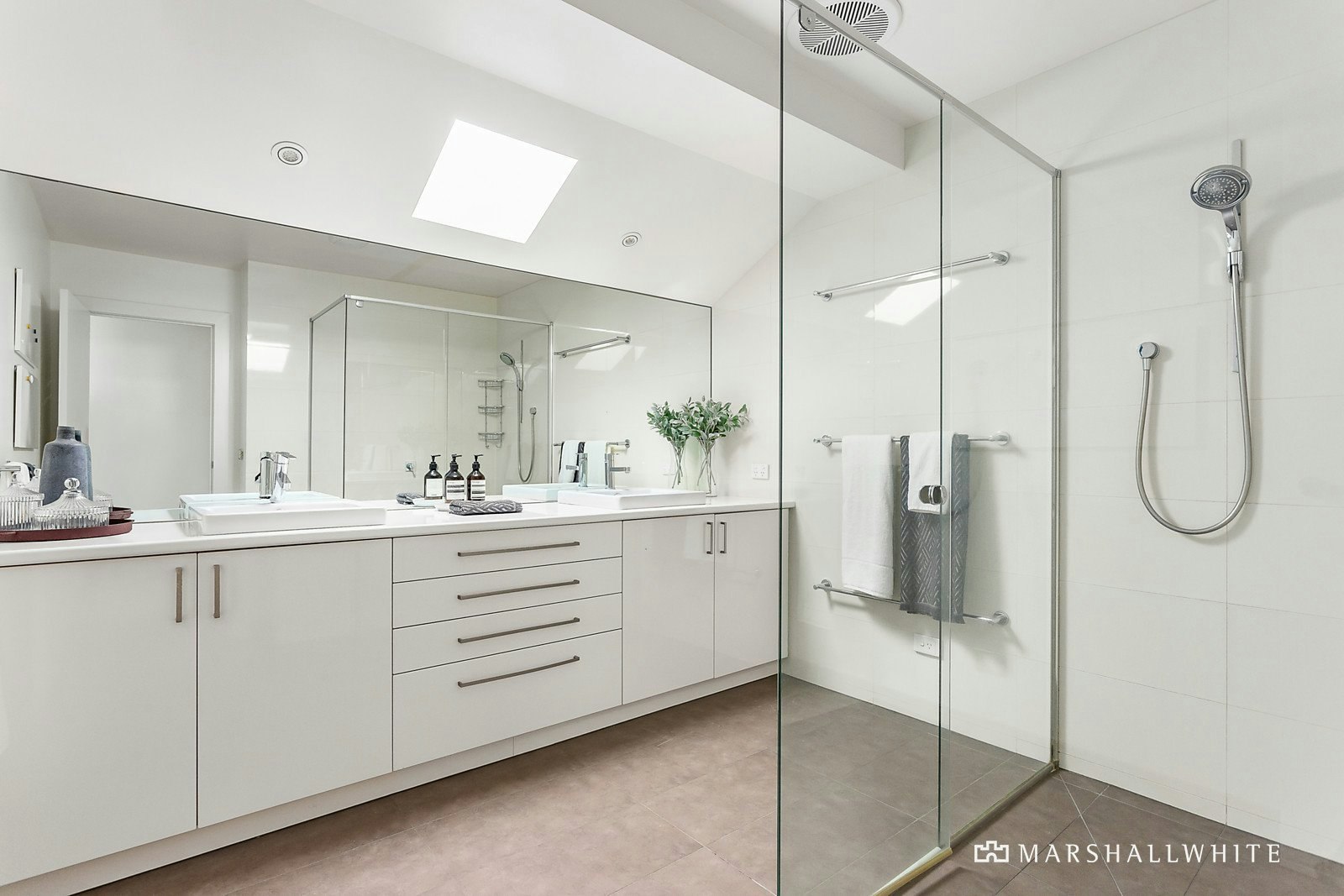 41 Mills Street, Glen Iris, VIC