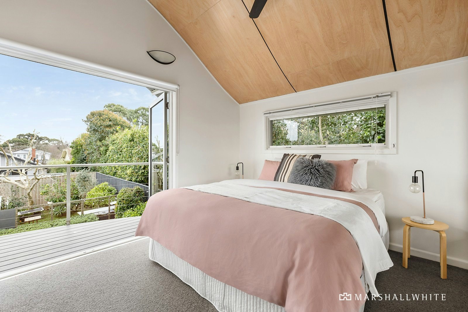 11 Elaroo Avenue, Camberwell, VIC