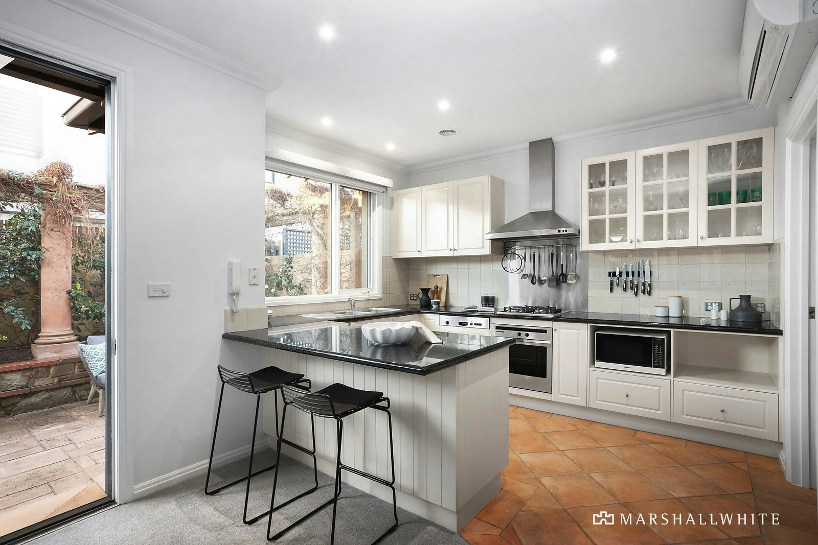 7 Nanoon Close, Brighton, VIC