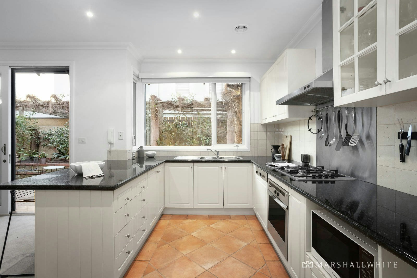 7 Nanoon Close, Brighton, VIC