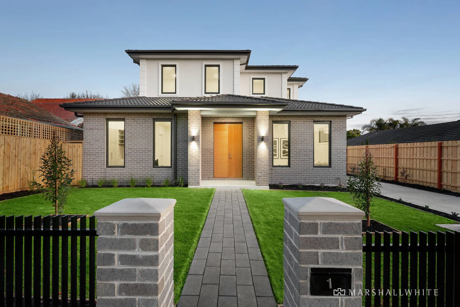 1/10 Tyne Street, Camberwell, VIC