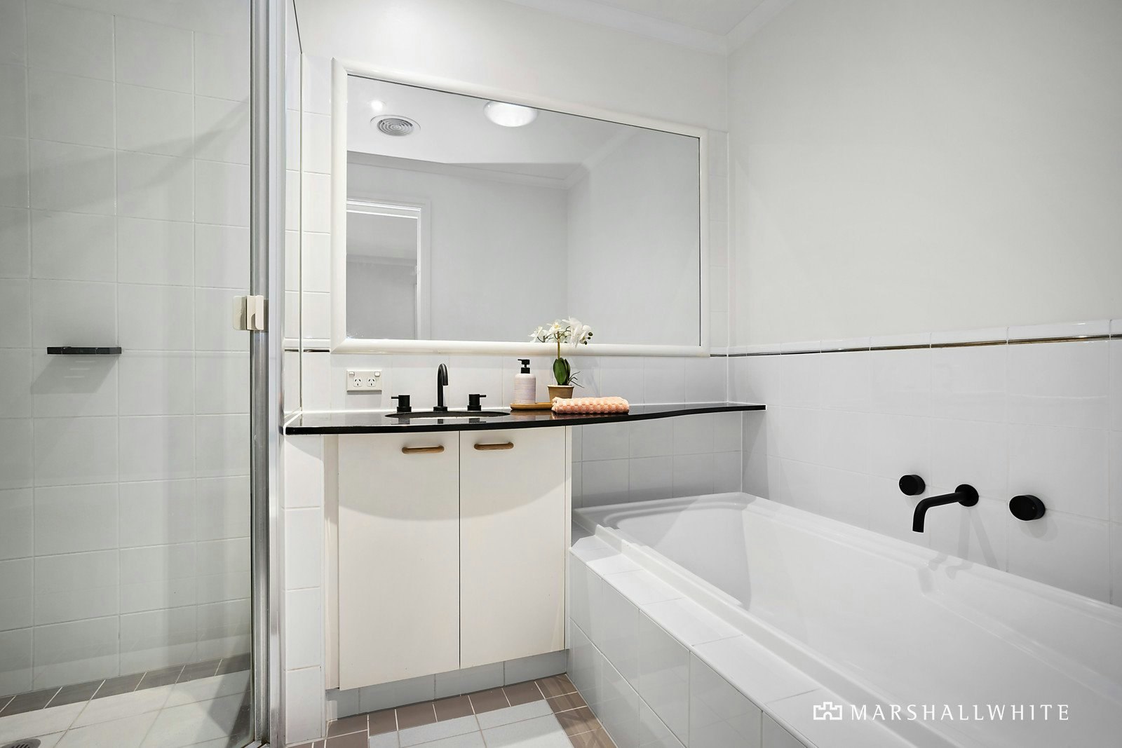 69 The Crescent, Port Melbourne, VIC
