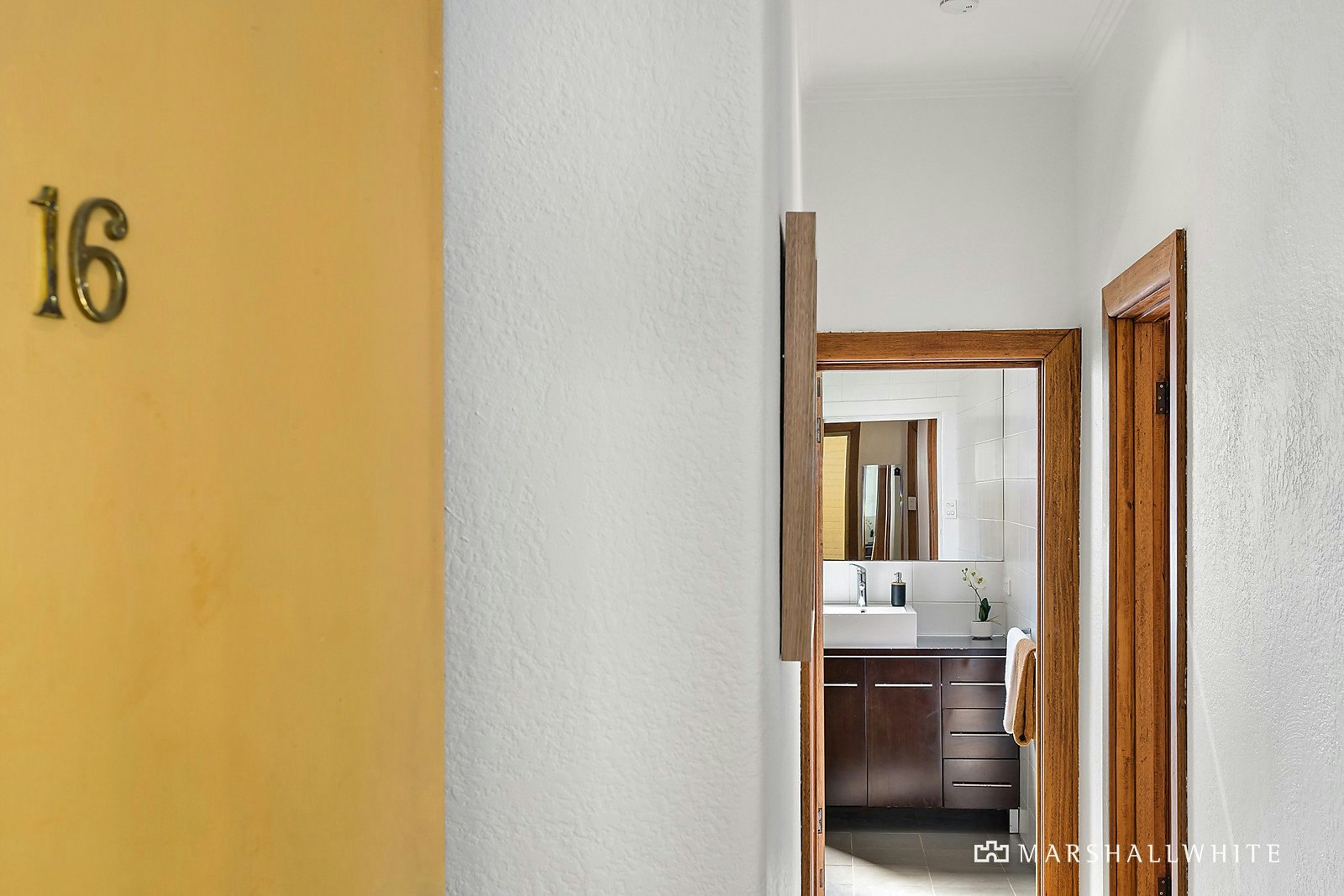 16/10A Mitford Street, St Kilda, VIC