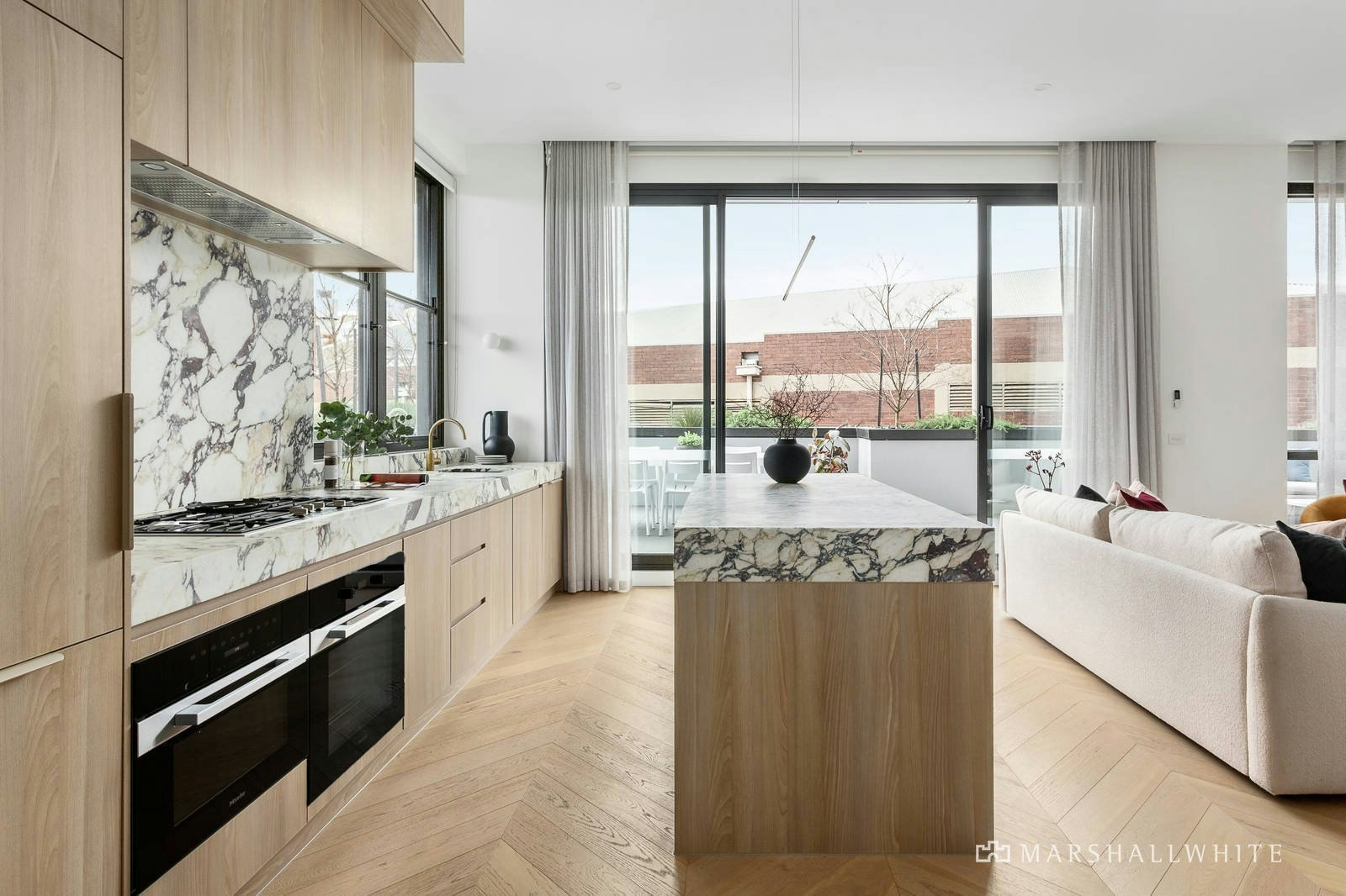 302/469 Riversdale Road, Hawthorn East, VIC