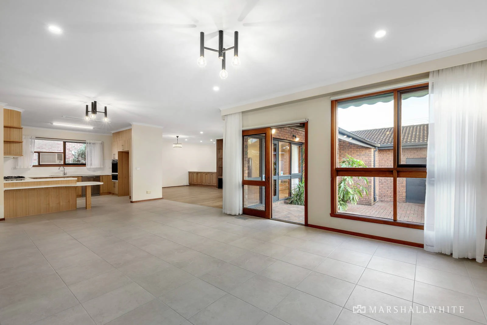 41 Eskdale Road, Caulfield North, VIC