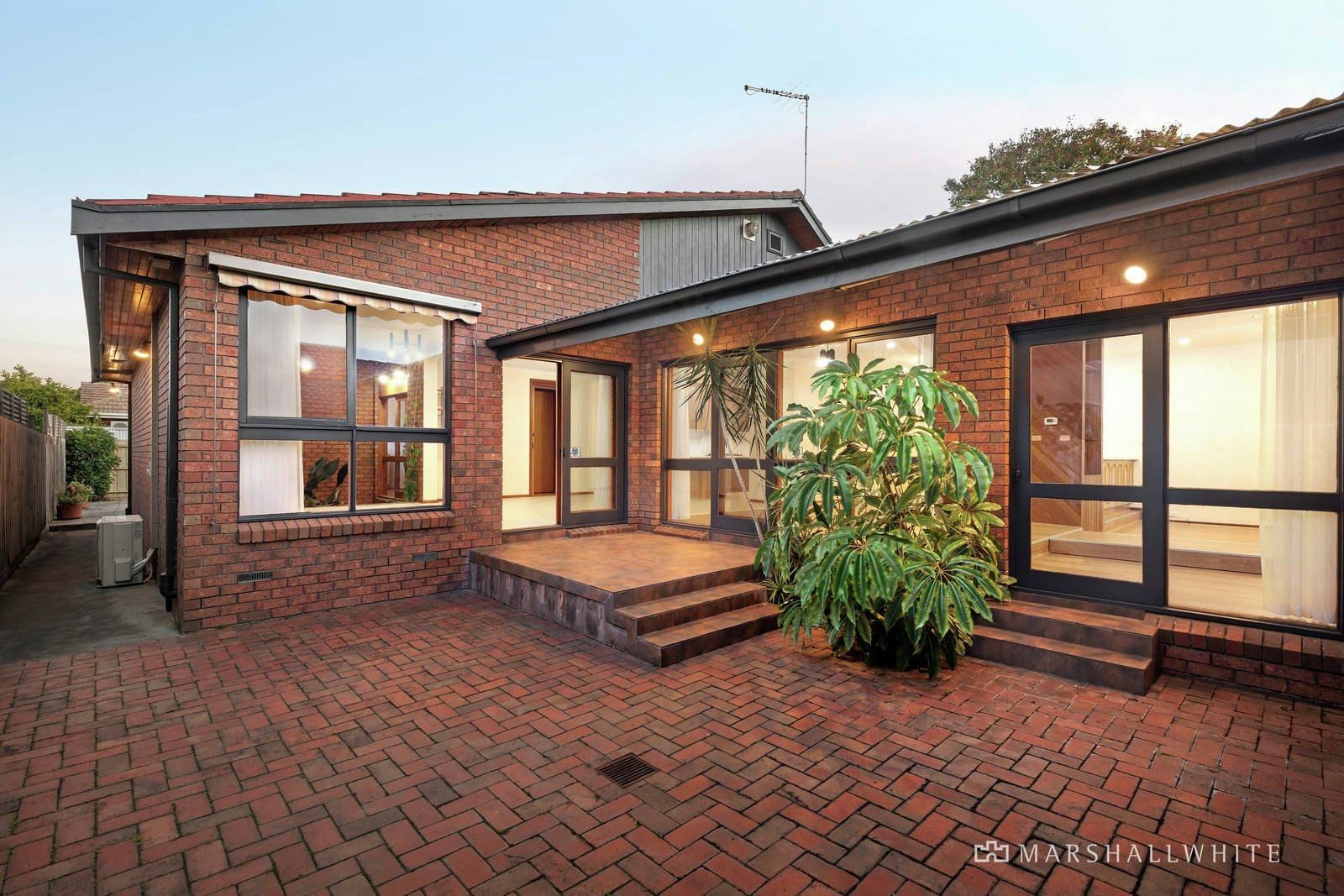 41 Eskdale Road, Caulfield North, VIC