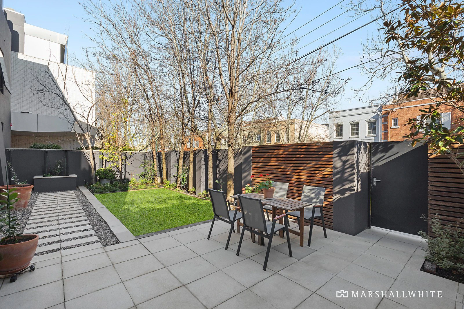 1/4 Cromwell Road, South Yarra, VIC
