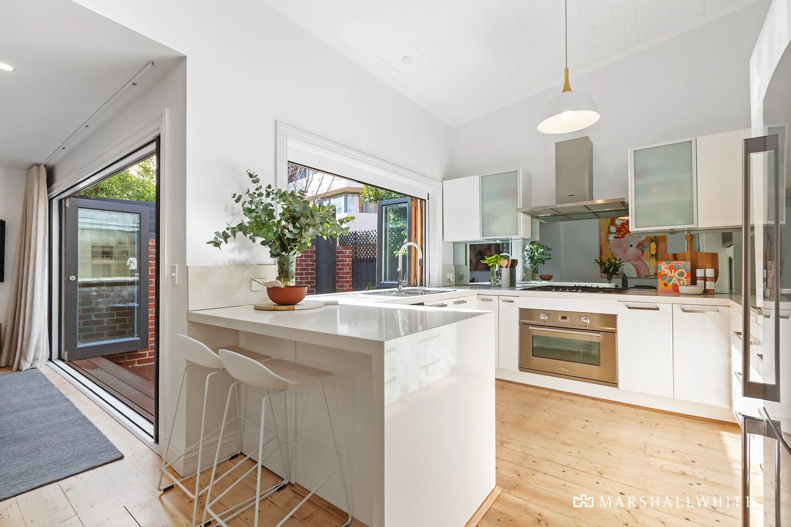 32 Longmore Street, St Kilda West, VIC