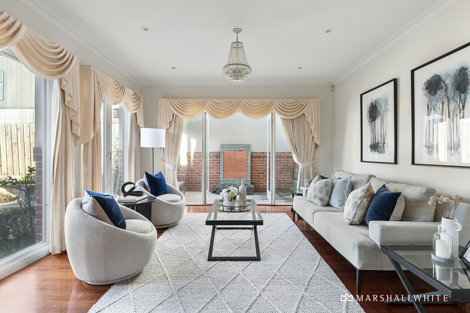 2/16 Hollsmoor Road, Camberwell, VIC