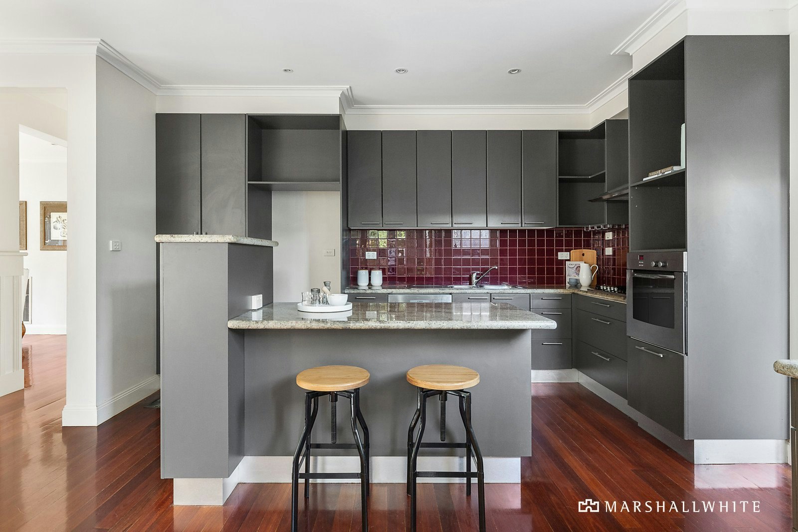 2/16 Hollsmoor Road, Camberwell, VIC