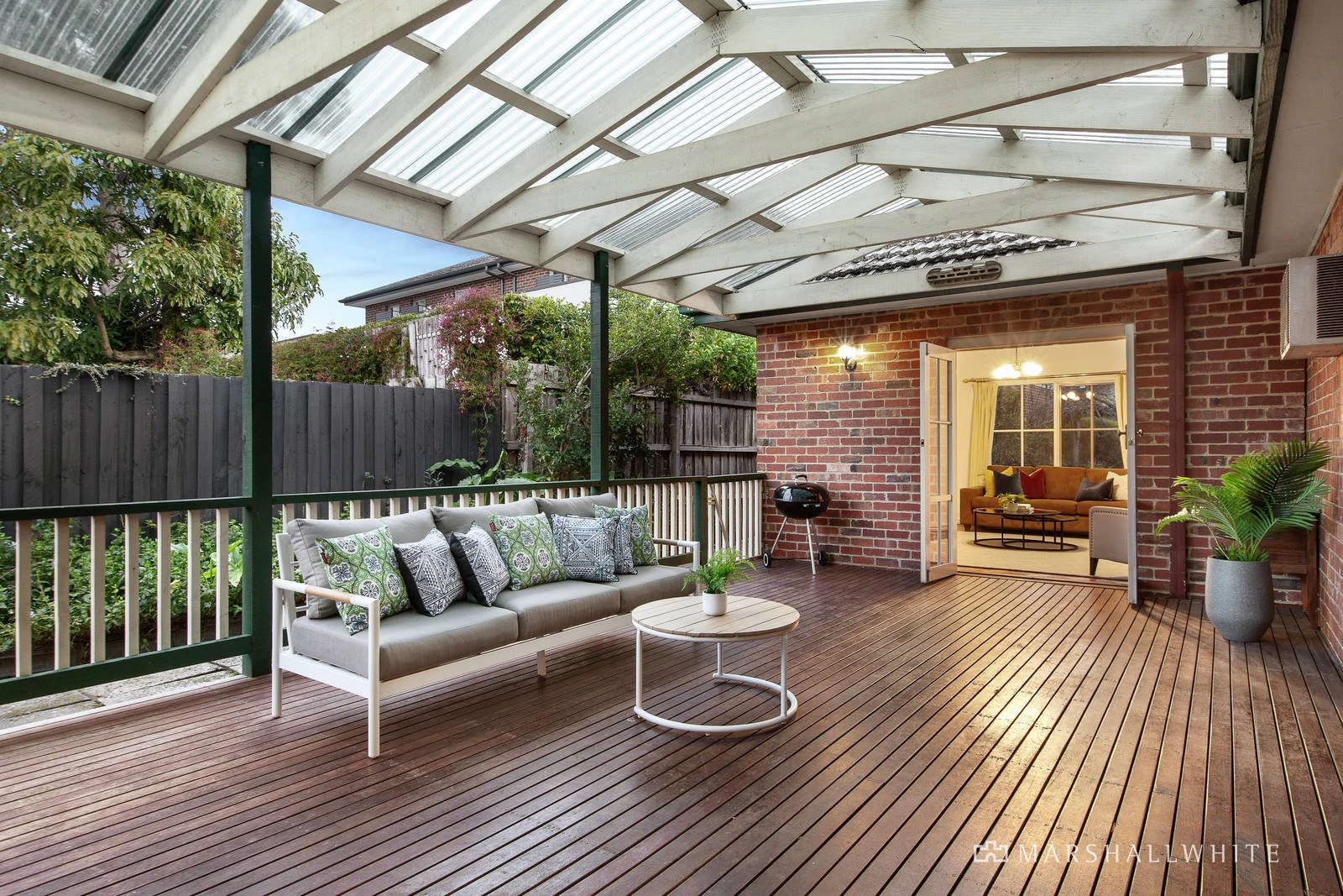13 Serpentine Street, Mont Albert, VIC