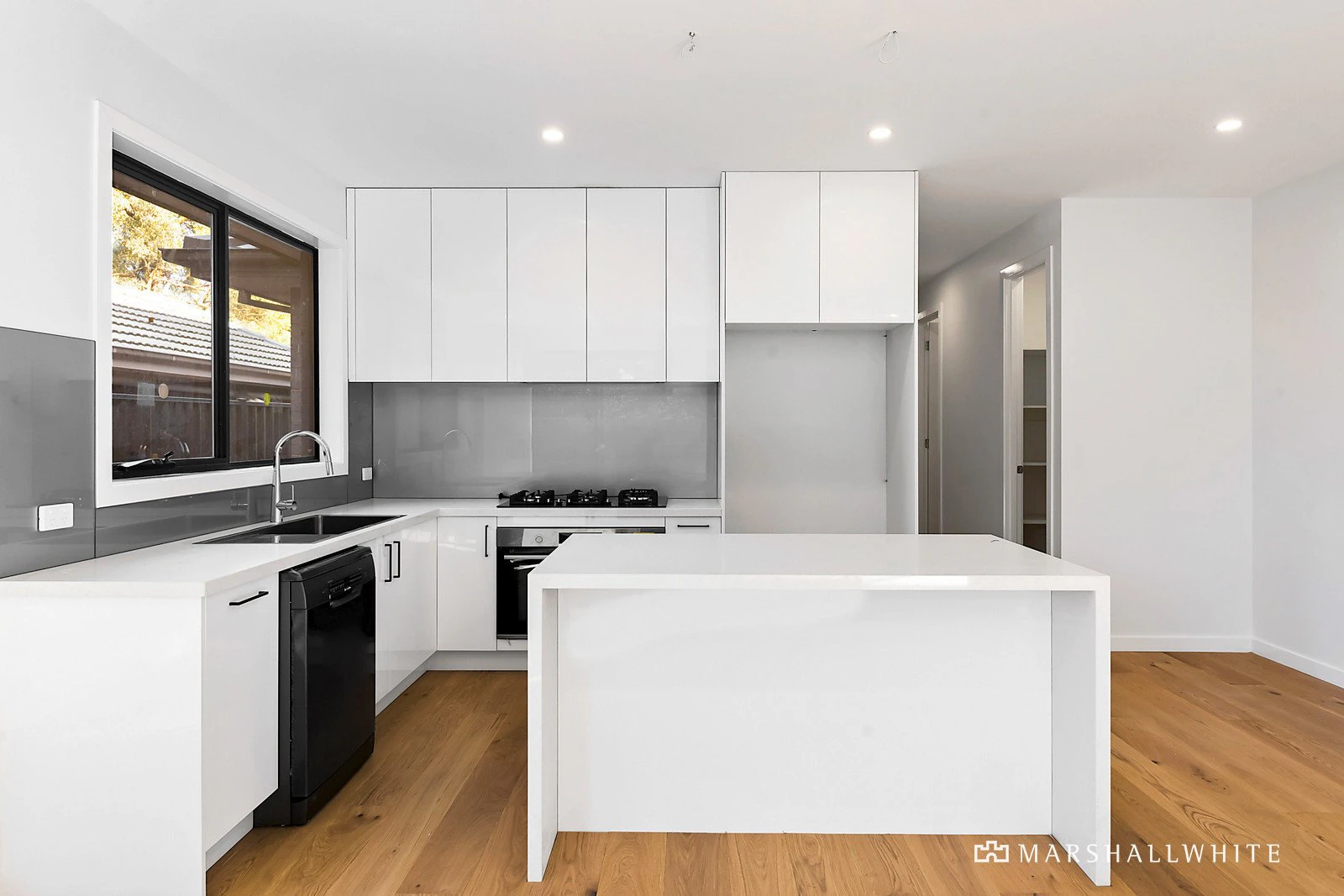 70 Hedge End Road, Nunawading, VIC