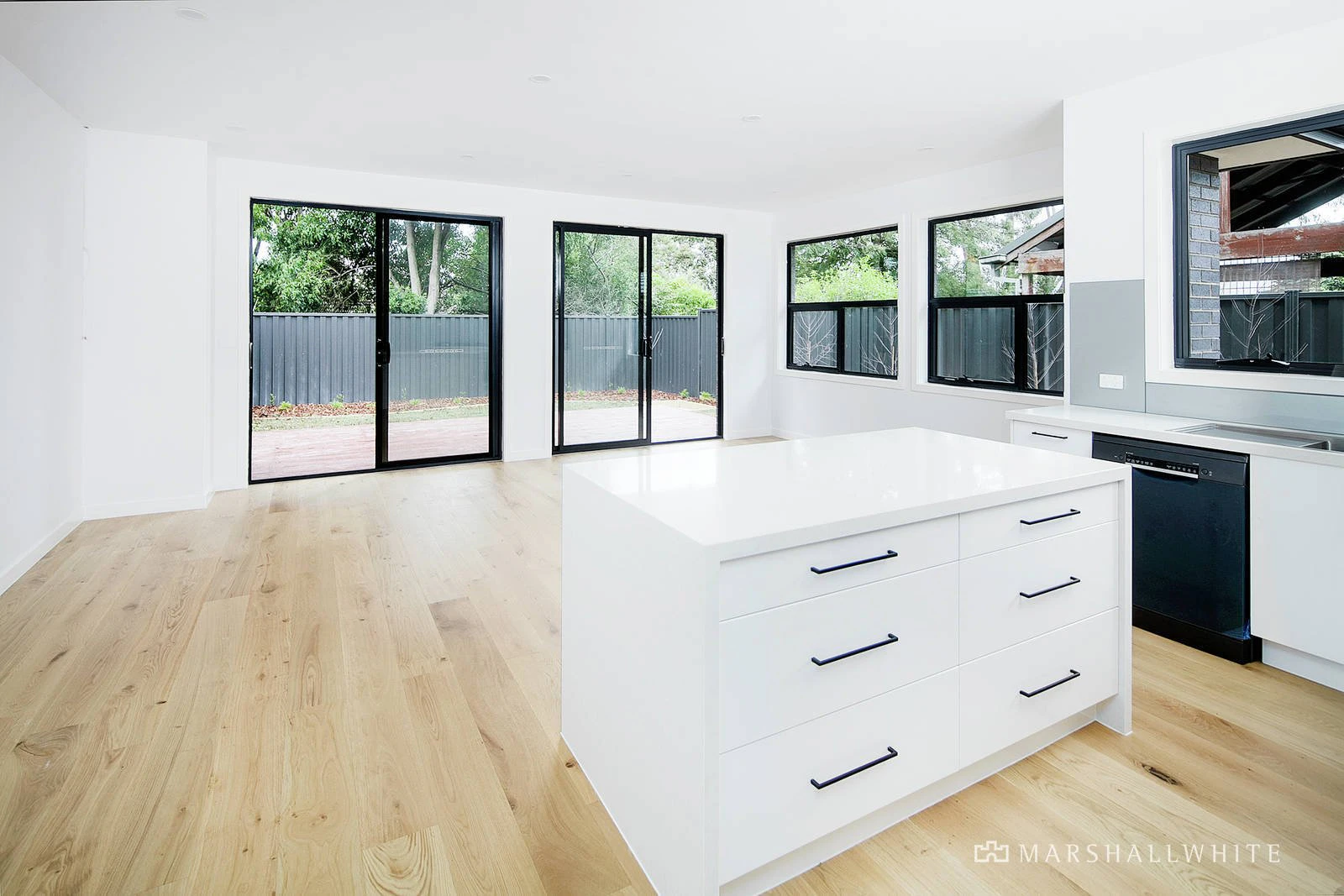 70 Hedge End Road, Nunawading, VIC