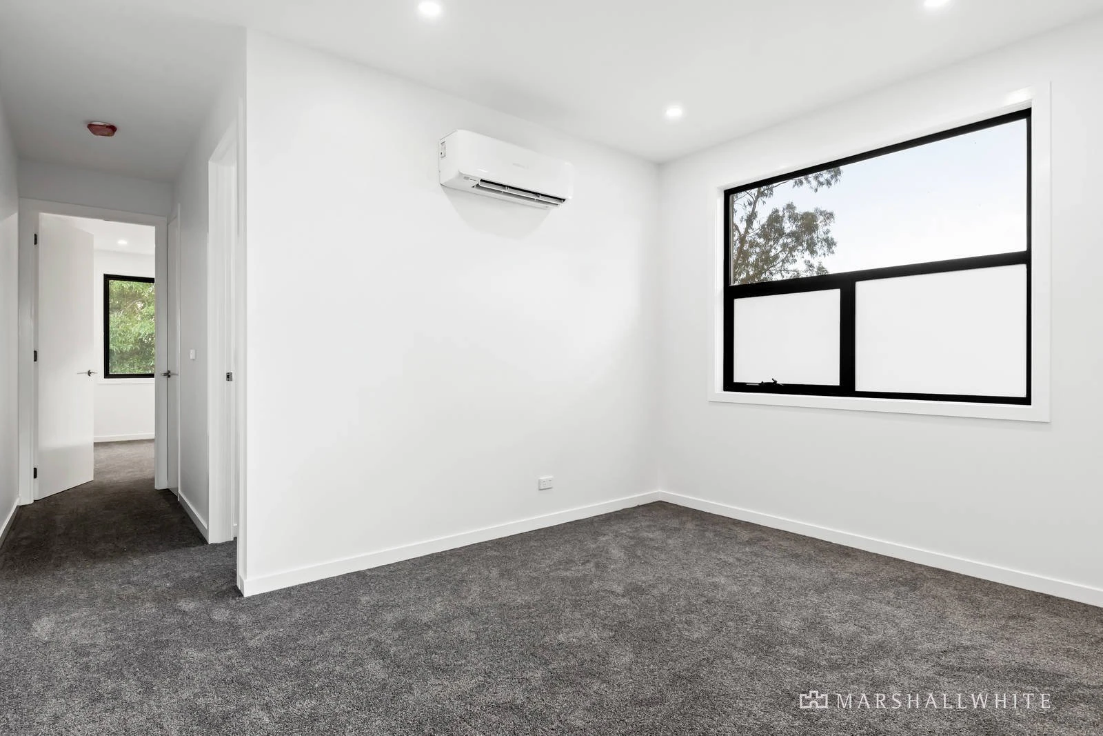 70 Hedge End Road, Nunawading, VIC