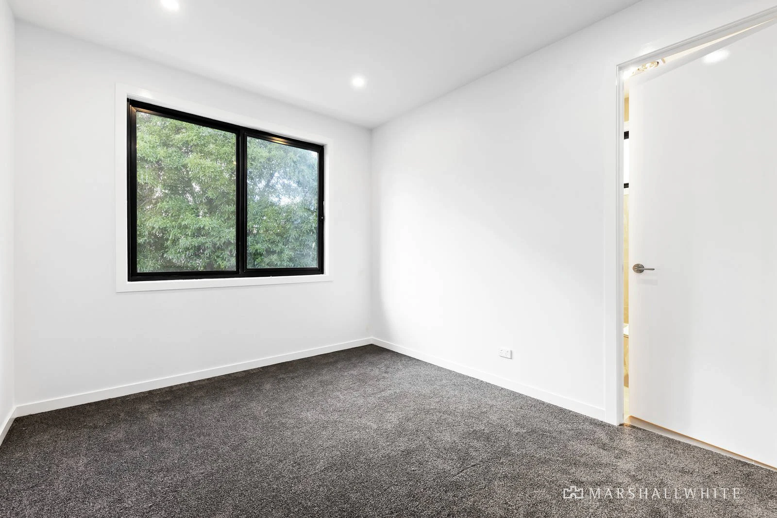 70 Hedge End Road, Nunawading, VIC