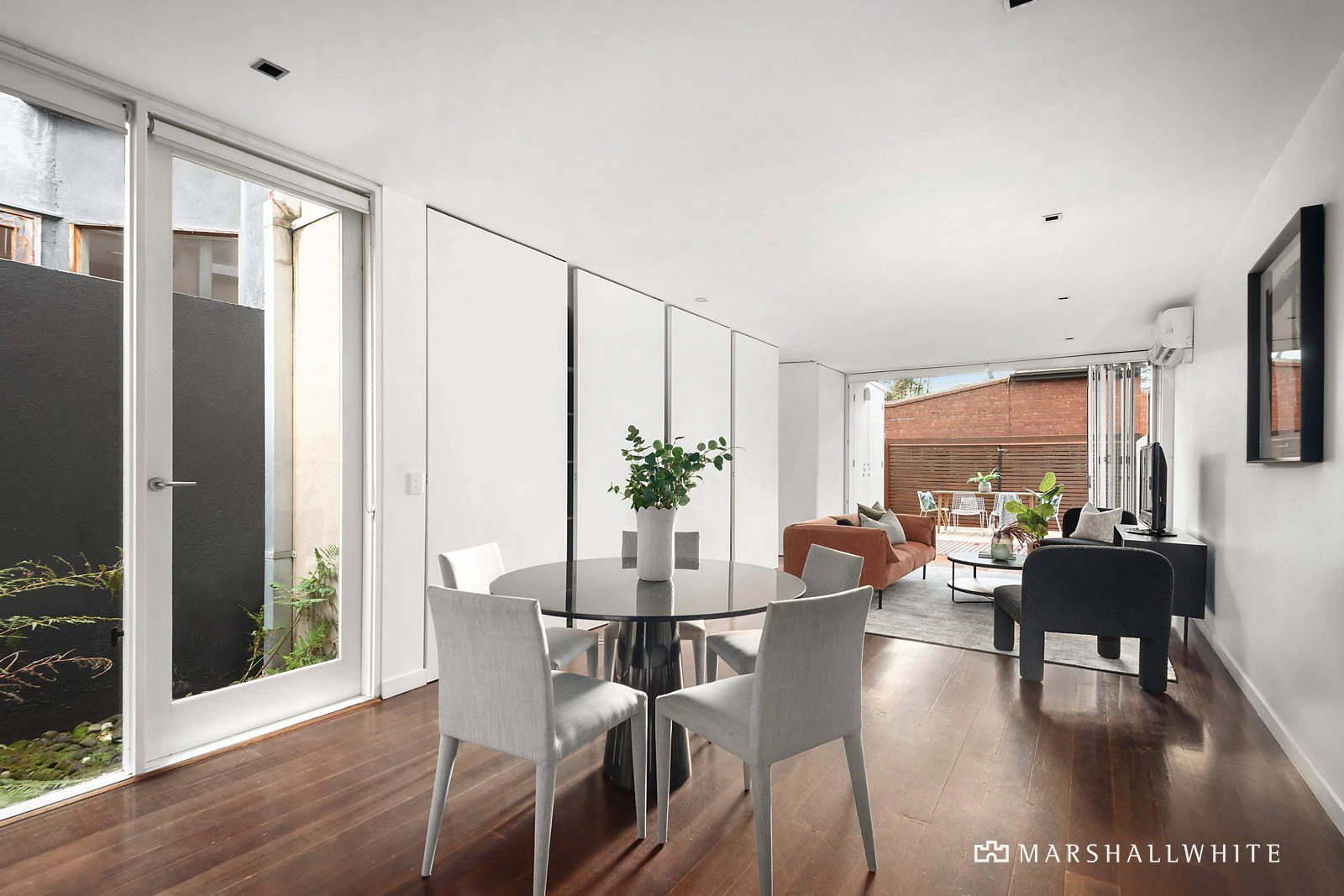 156 Mills Street, Albert Park, VIC