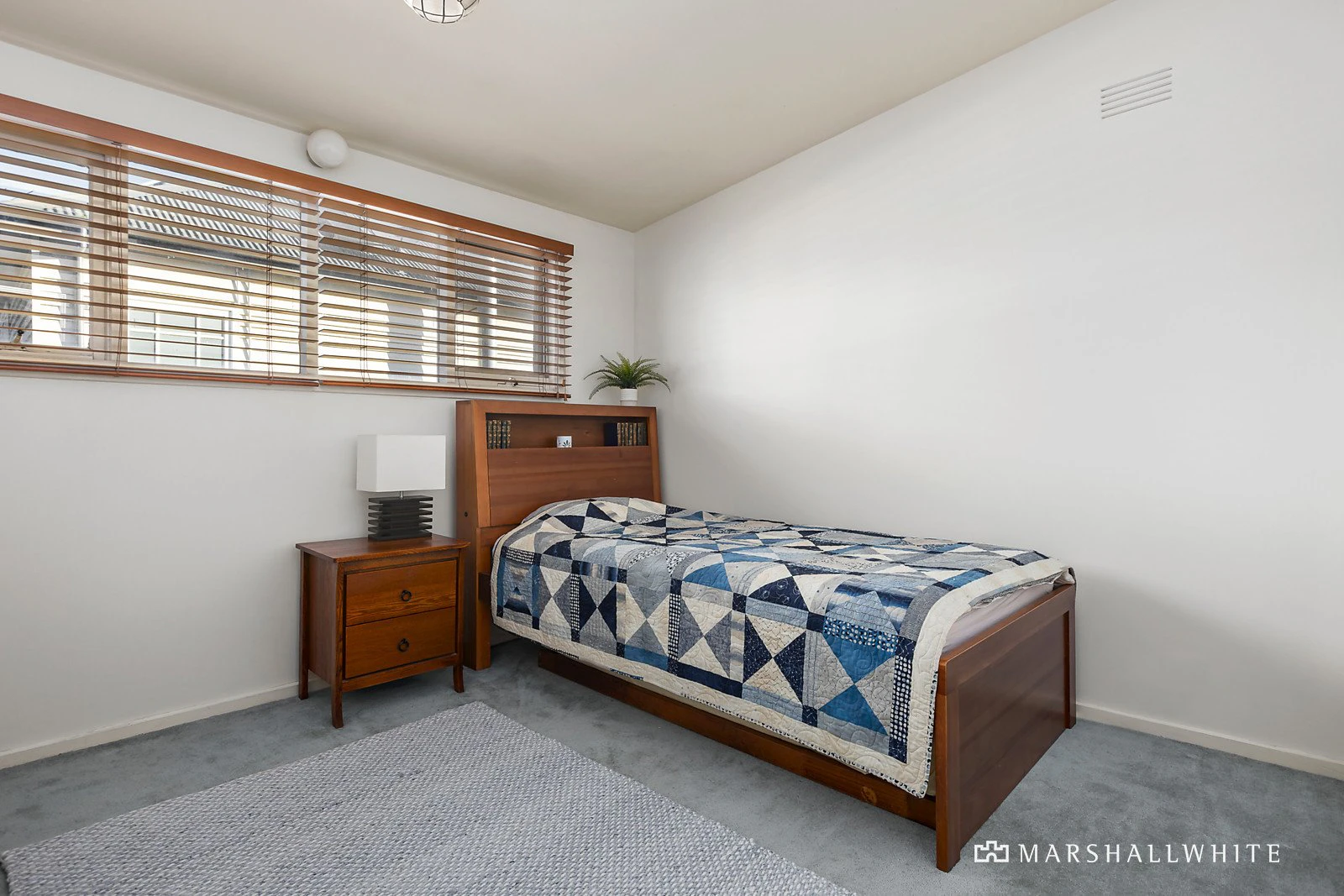 15 Emo Road, Malvern East, VIC