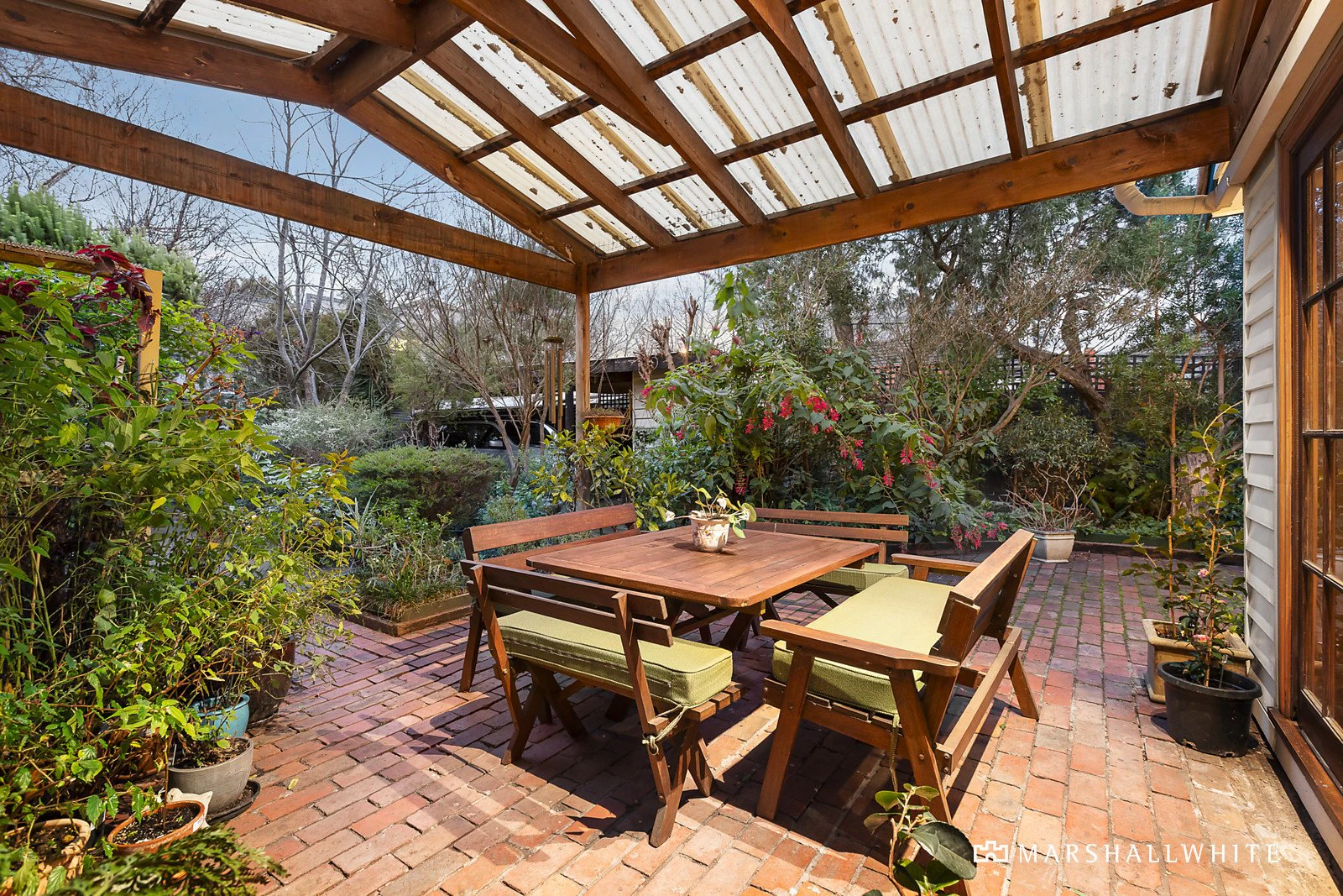 15 Emo Road, Malvern East, VIC