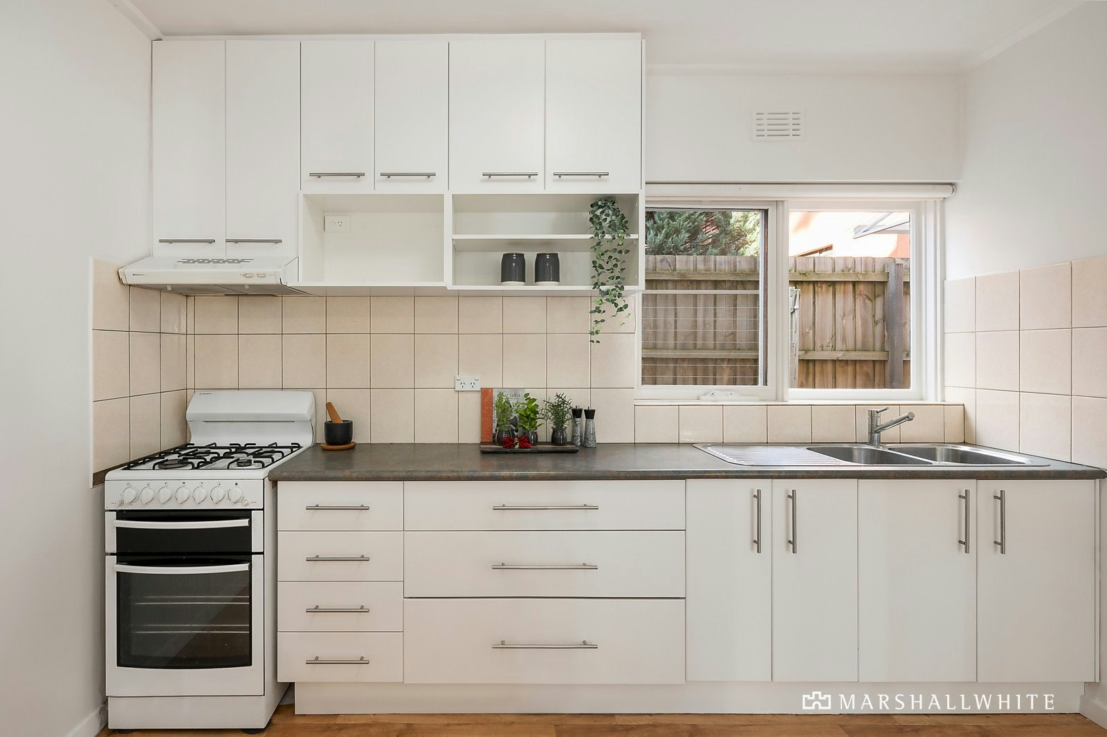 2/12 The Boulevard, Hawthorn, VIC