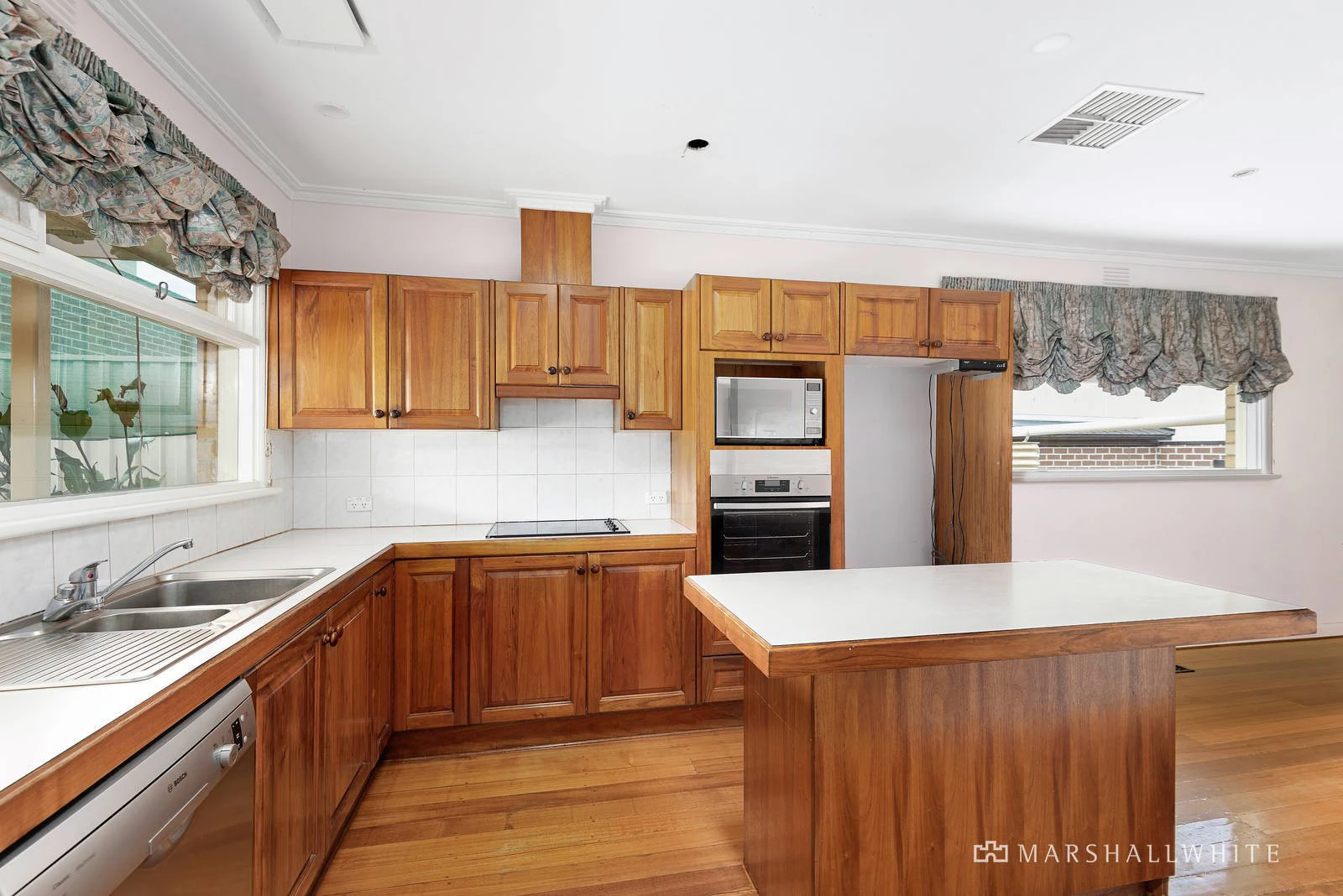 25 Anthony Avenue, Doncaster, VIC