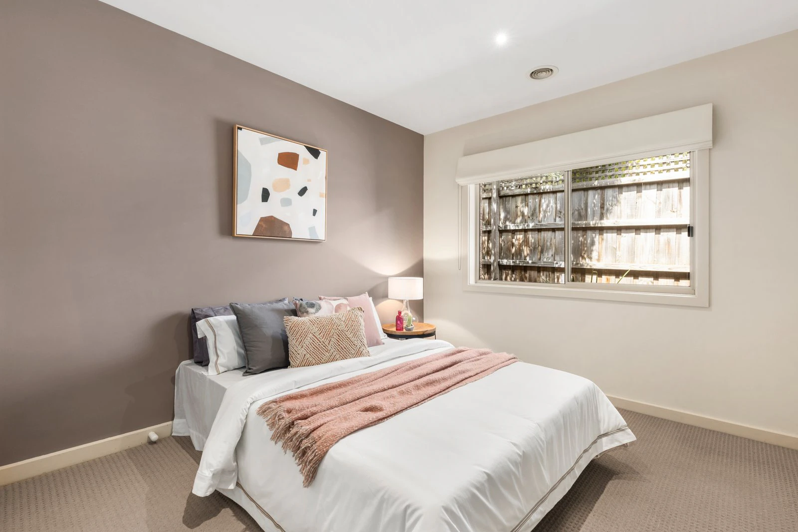 2/14 Saxton Street, Box Hill North, VIC