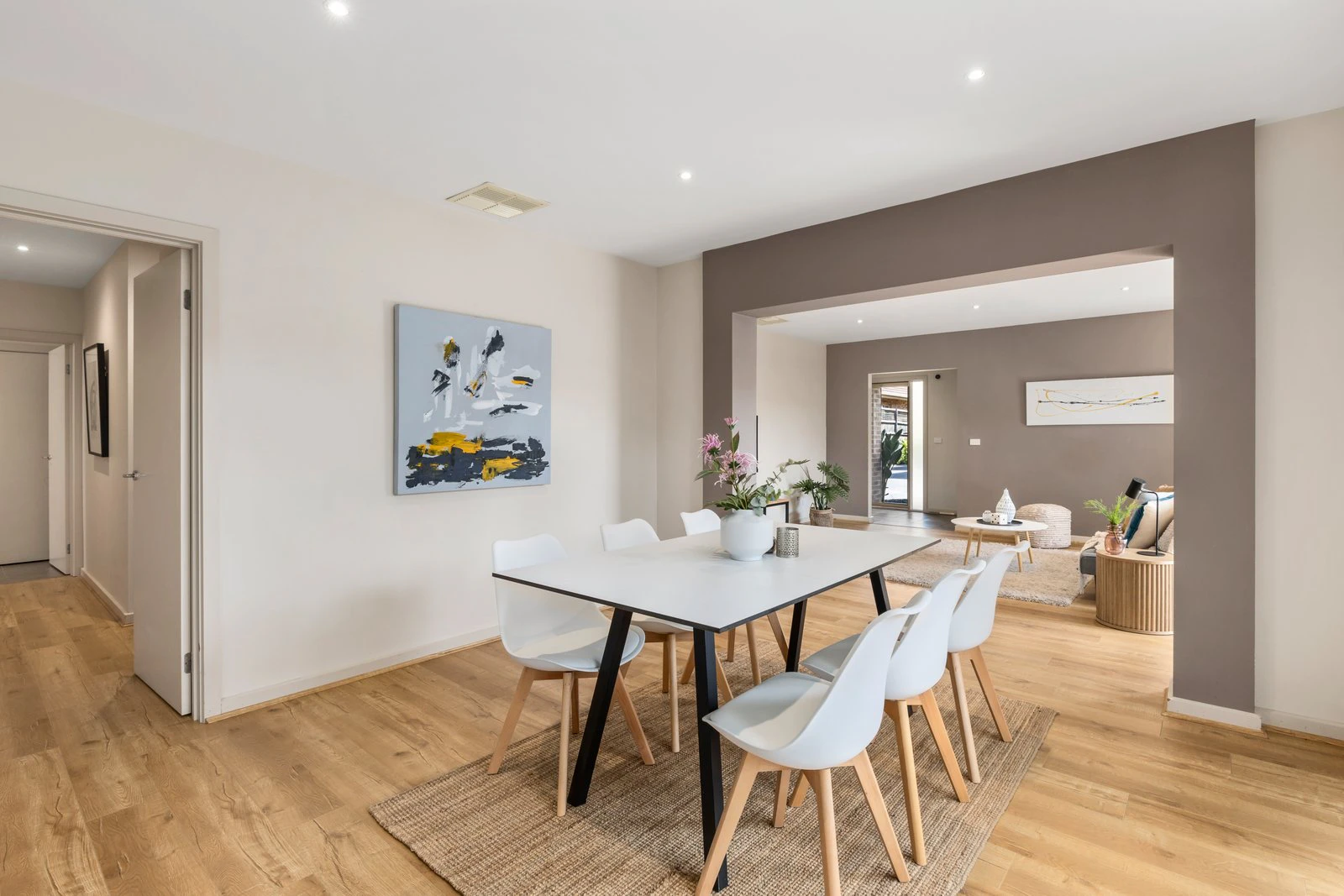 2/14 Saxton Street, Box Hill North, VIC