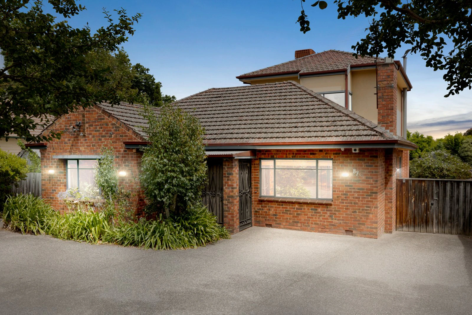 87 Highfield Road, Canterbury, VIC