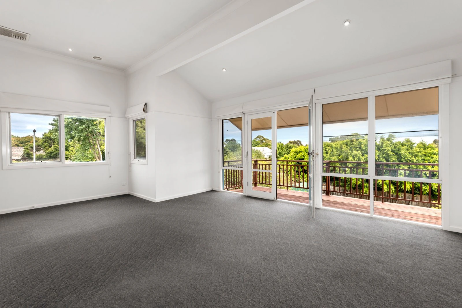 87 Highfield Road, Canterbury, VIC