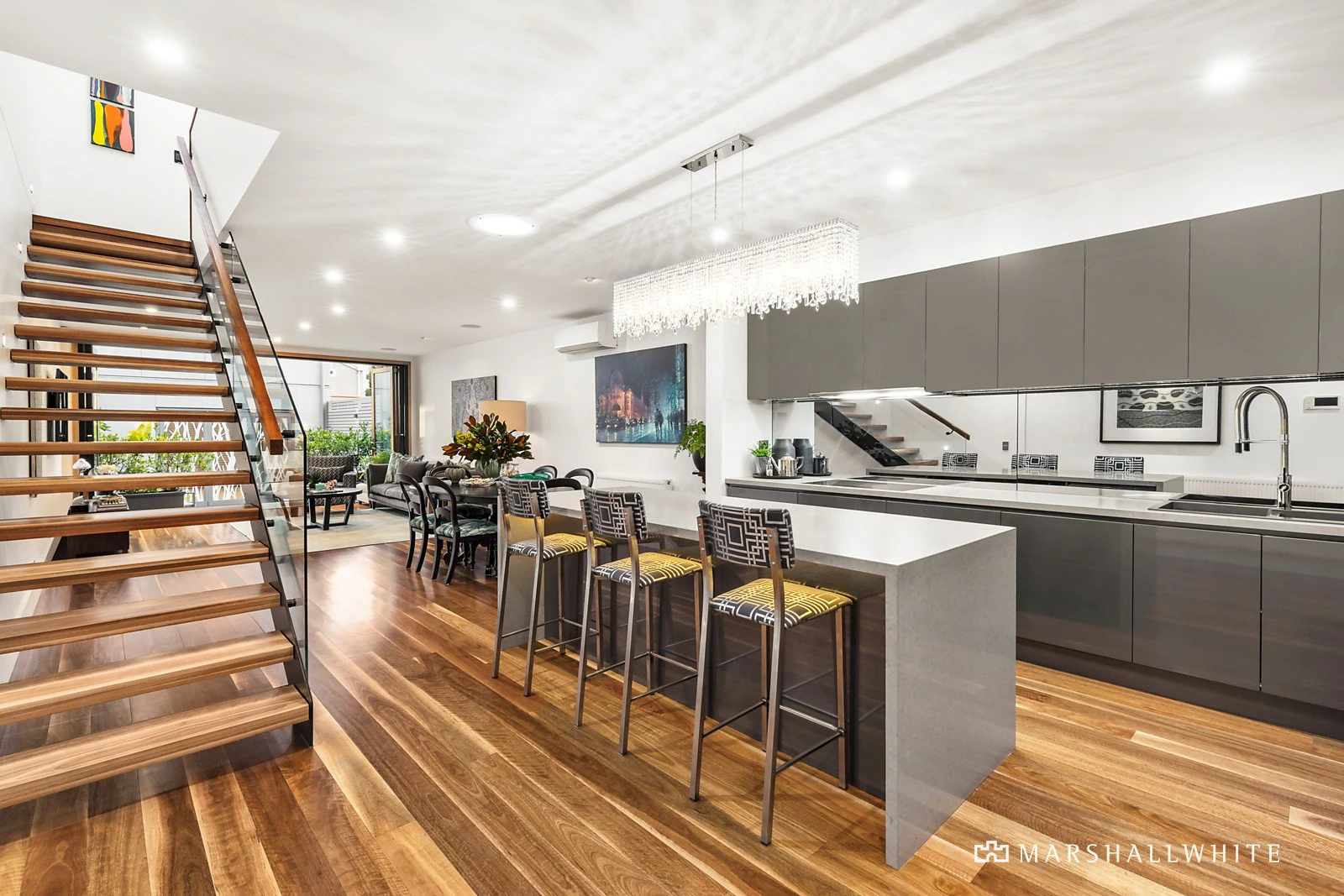 30 Barrett Street, Albert Park, VIC