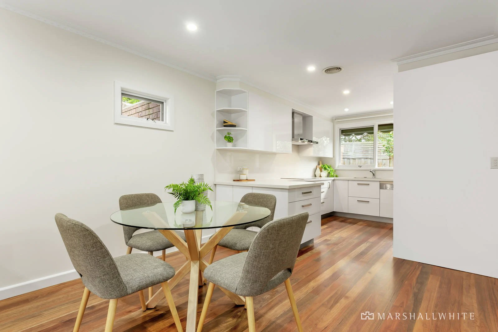 2/55 Park Road, Surrey Hills, VIC