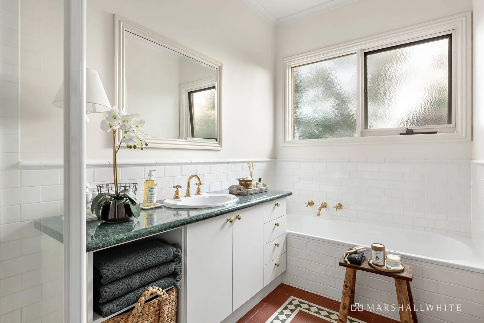 2/19 Bringa Avenue, Camberwell, VIC