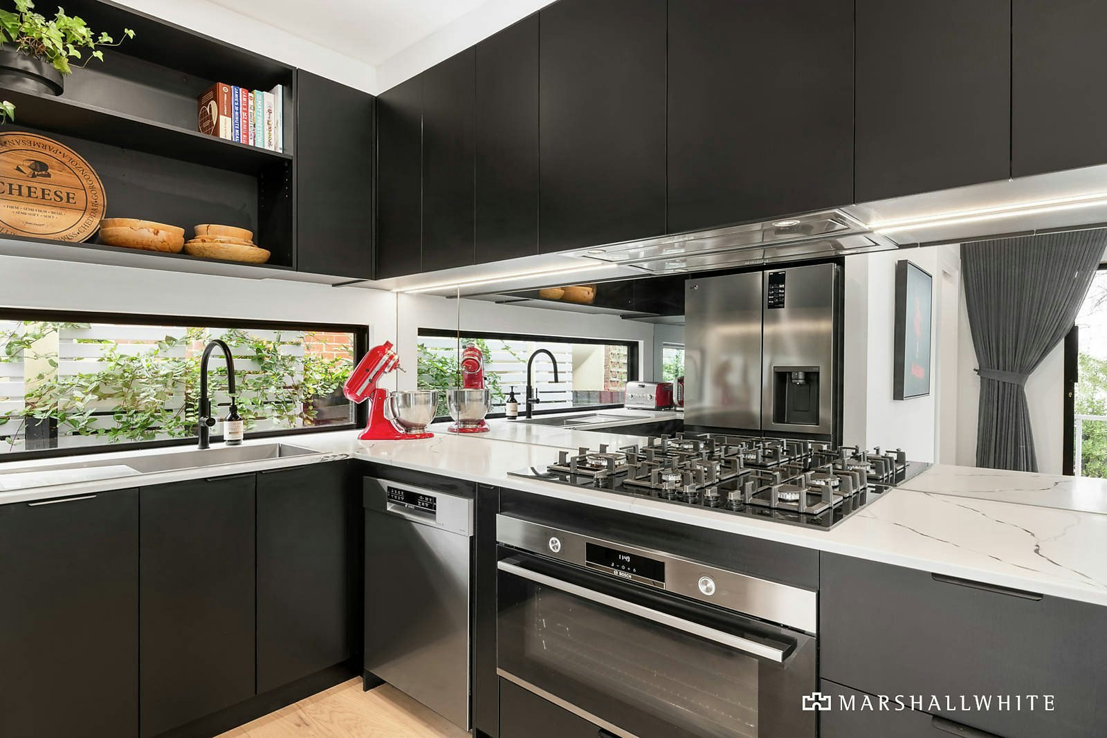 46 Balwyn Road, Canterbury, VIC