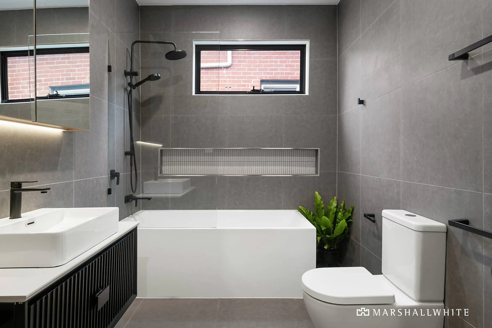 46 Balwyn Road, Canterbury, VIC