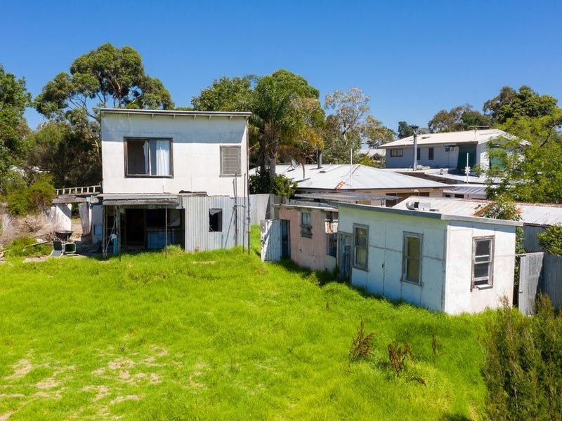 51 Hardy Avenue, CANNONS CREEK, VIC